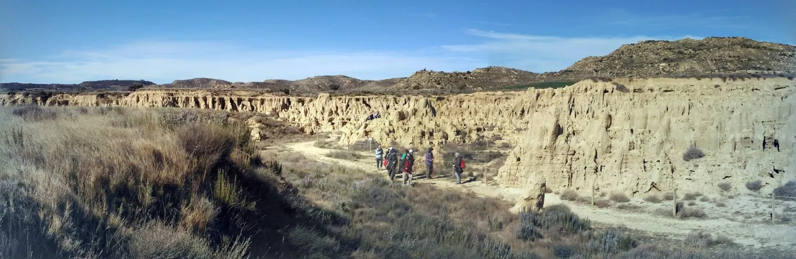 Excursión entre Piedratajada y Valpalmas organizada por la Universidad de Zaragoza. Foto Joaquín Santafé Excursión entre Piedratajada y Valpalmas organizada por la Universidad de Zaragoza. Foto Joaquín Santafé