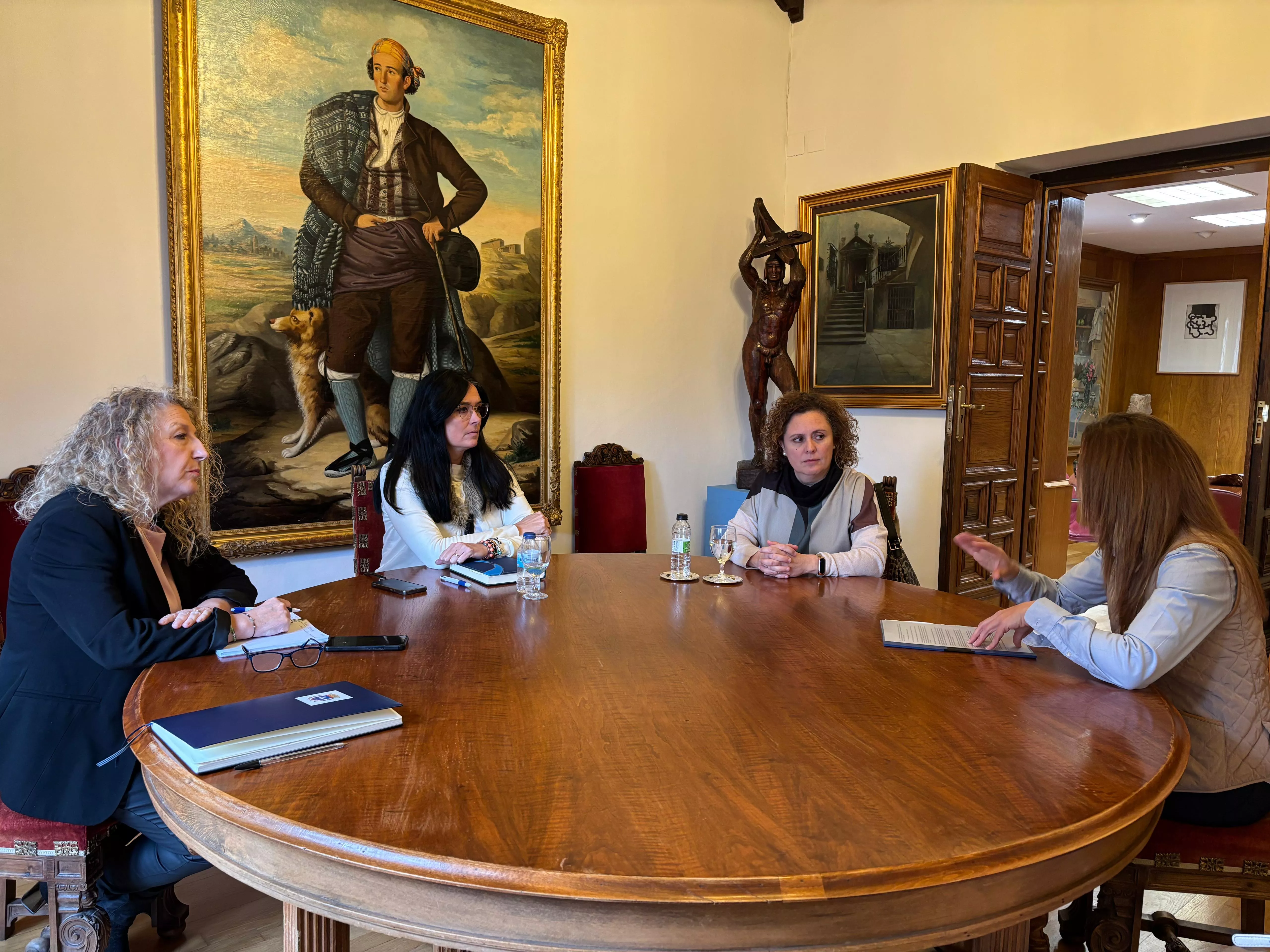 Reunión del Ayuntamiento con el Colegio de Enfermería.