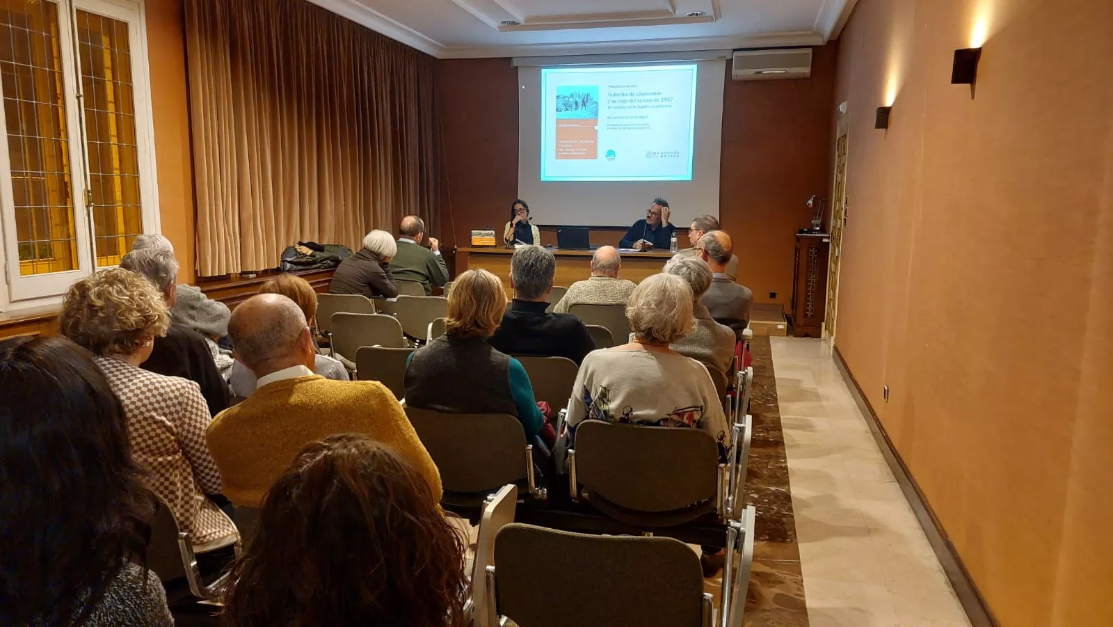 Presentación del libro sobre Hubertus de Löwenstein en el IEA