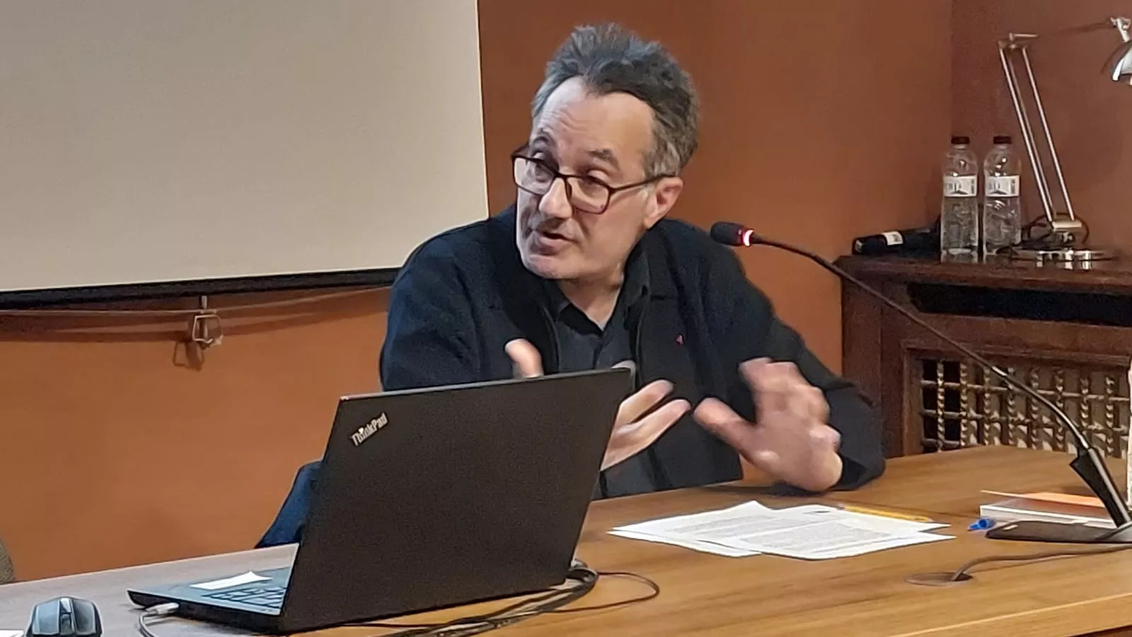 Presentación del libro sobre Hubertus de Löwenstein en el IEA