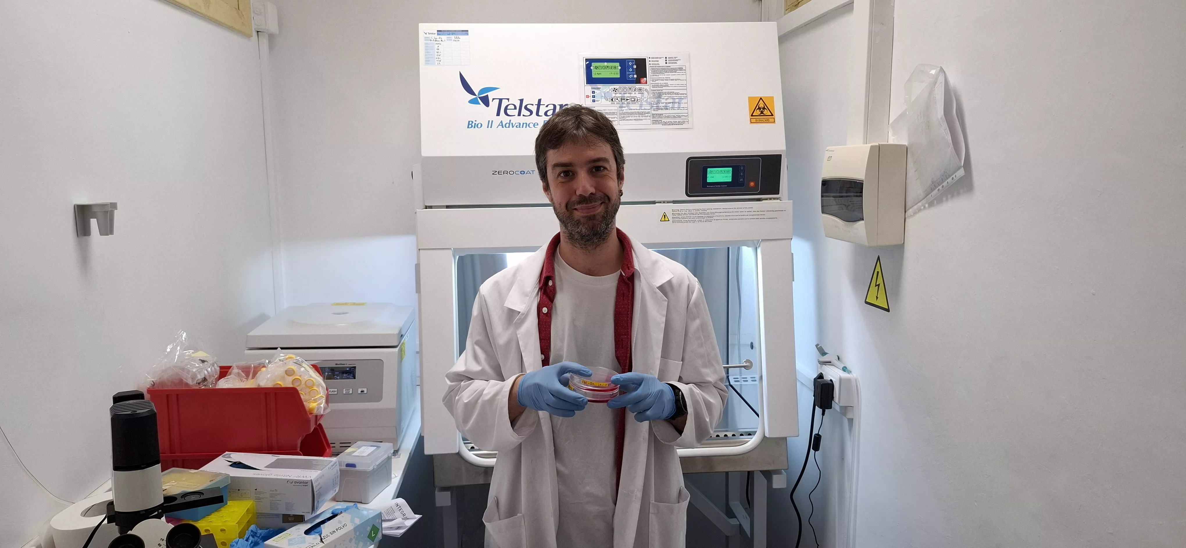 El investigador oscense David Pacheu lidera la investigación en el Campus de Huesca.