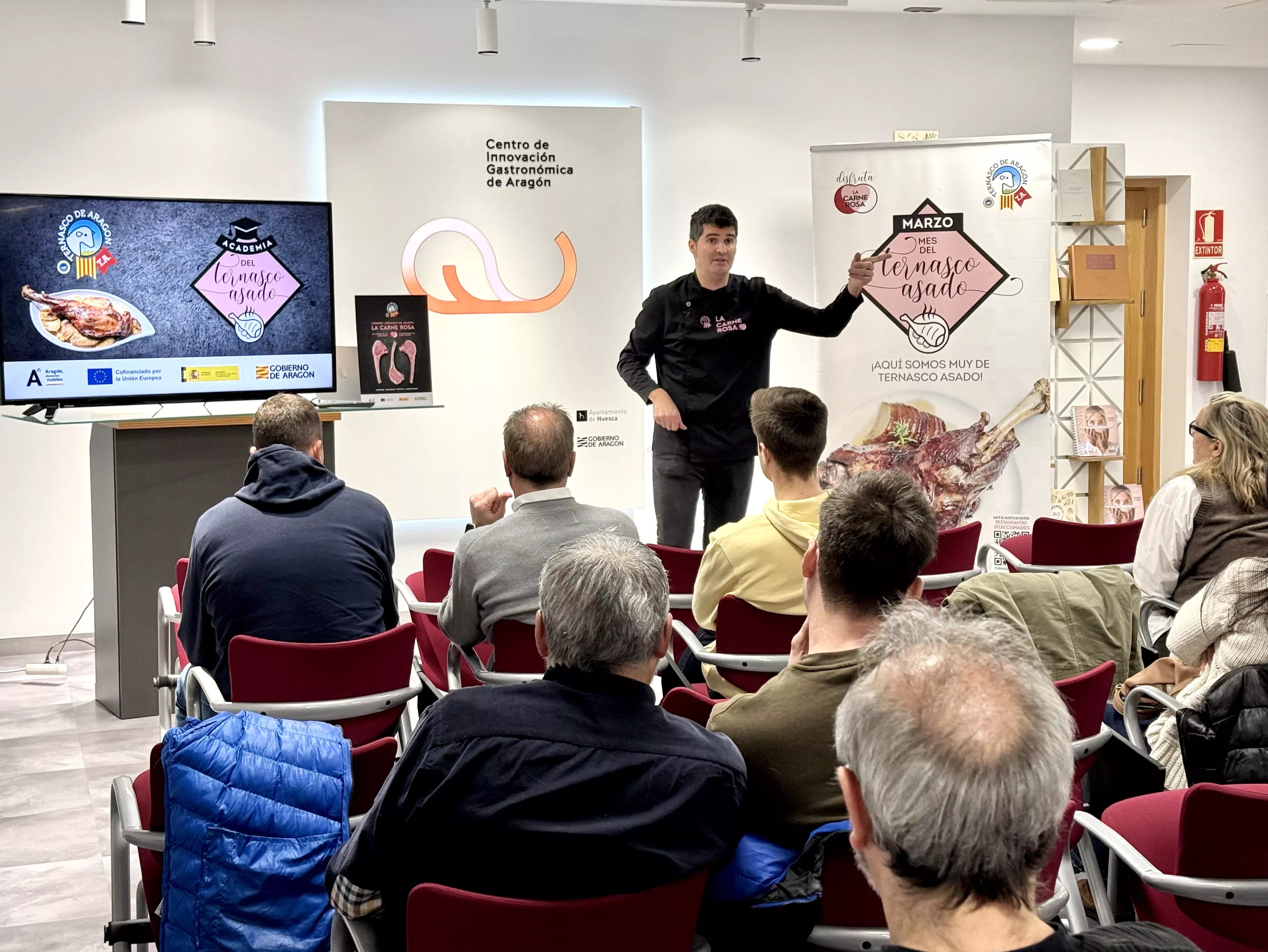 Academia del Ternasco asado en el Centro de Innovacióin Gastronómica en Huesca