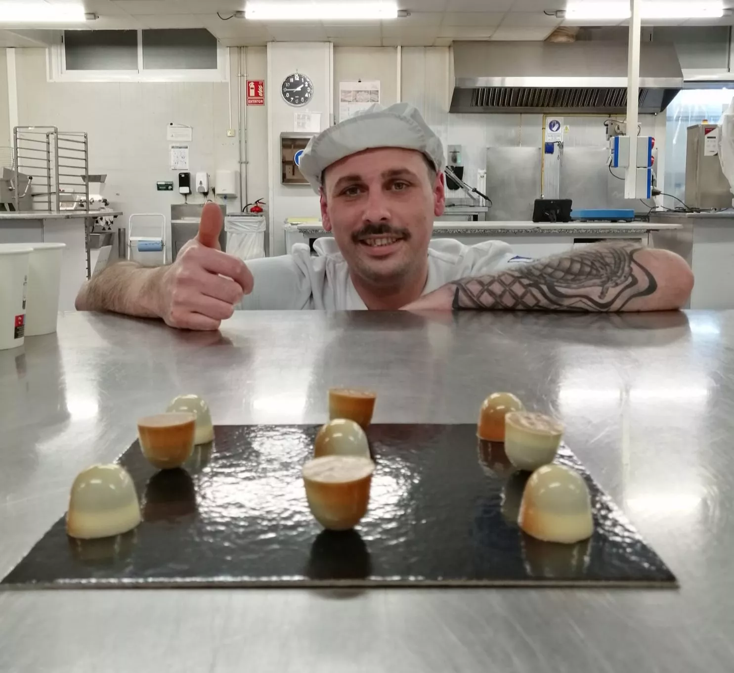 Manuel Aldao, con su K Puchino