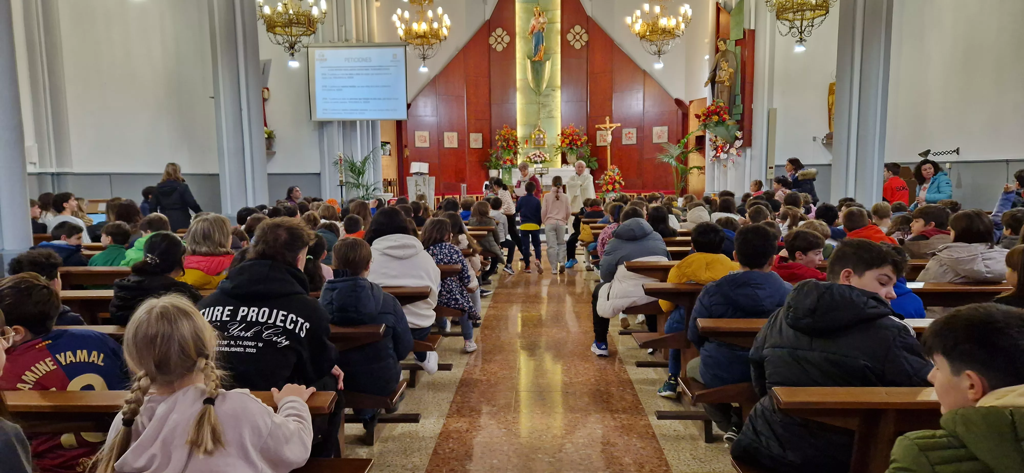 Fiesta de San Juan Bosco en el centro Salesianos de Huesca. Foto Myriam Martínez