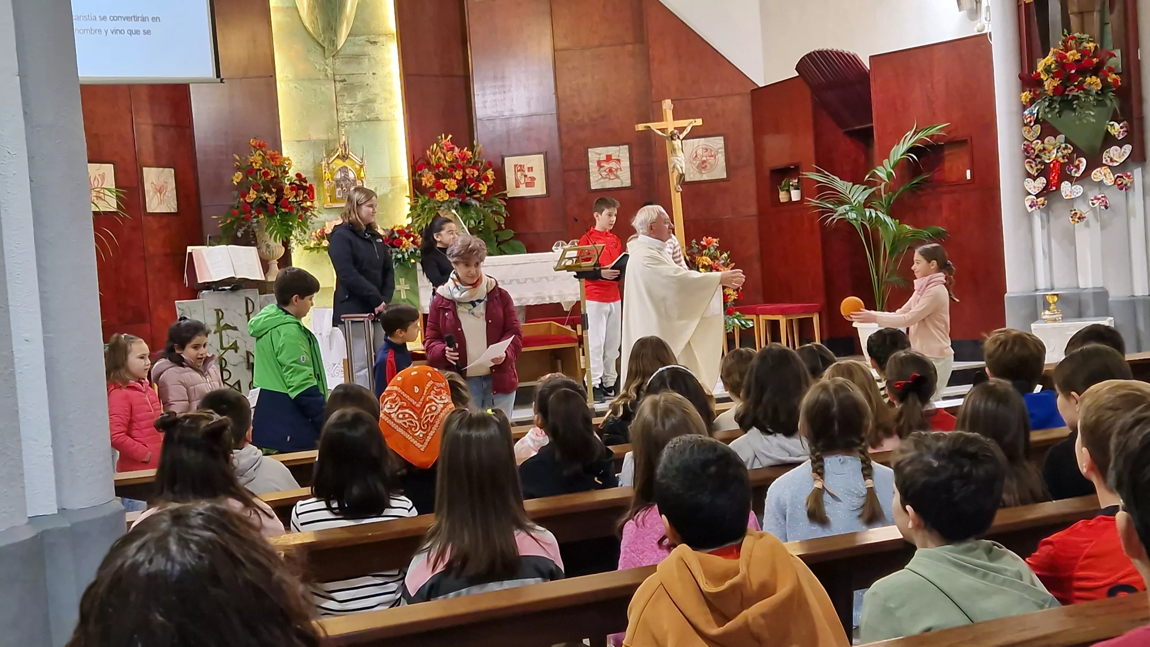Fiesta de San Juan Bosco en el centro Salesianos de Huesca. Foto Myriam Martínez