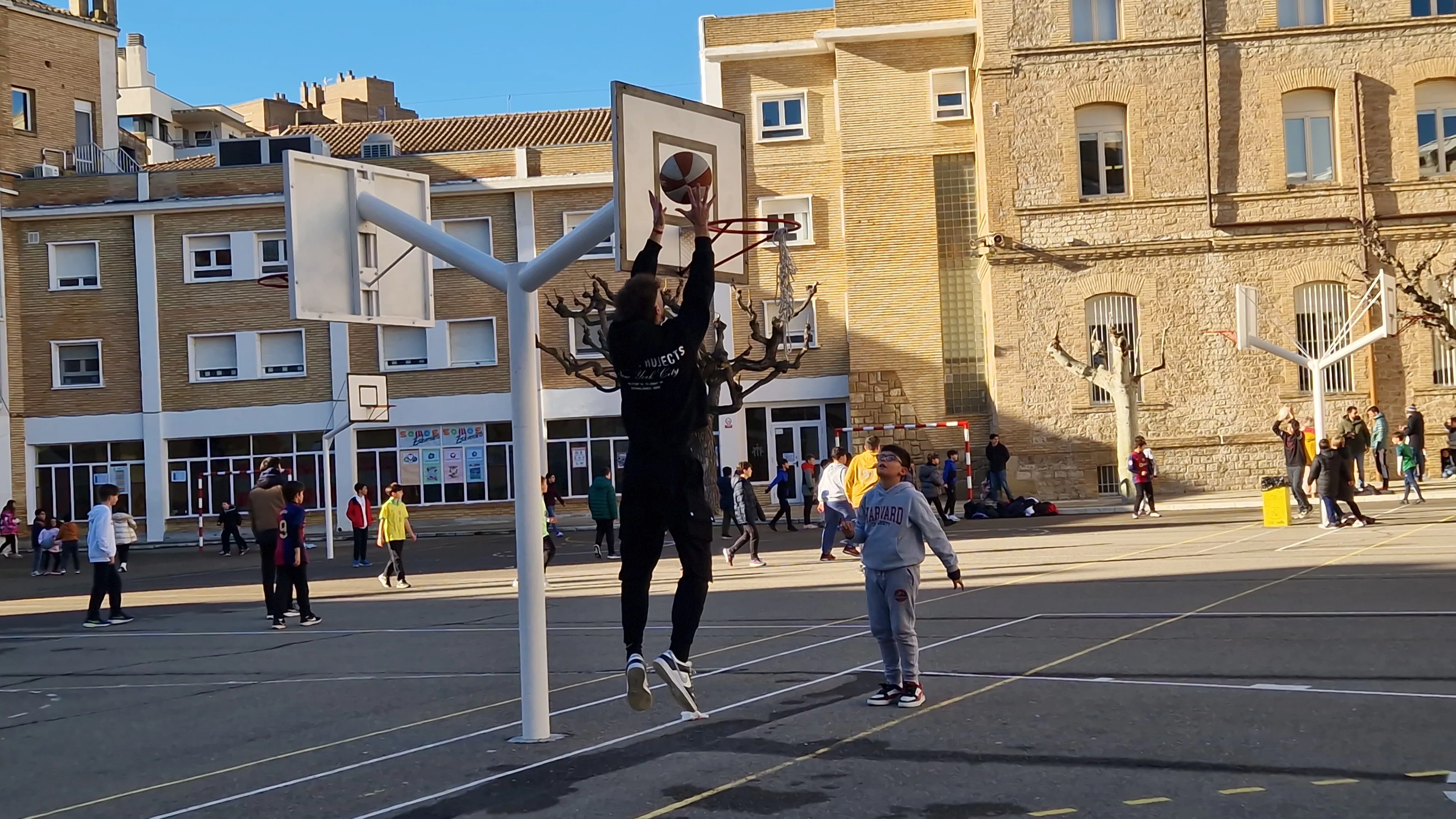Fiesta de San Juan Bosco en el centro Salesianos de Huesca. Foto Myriam Martínez