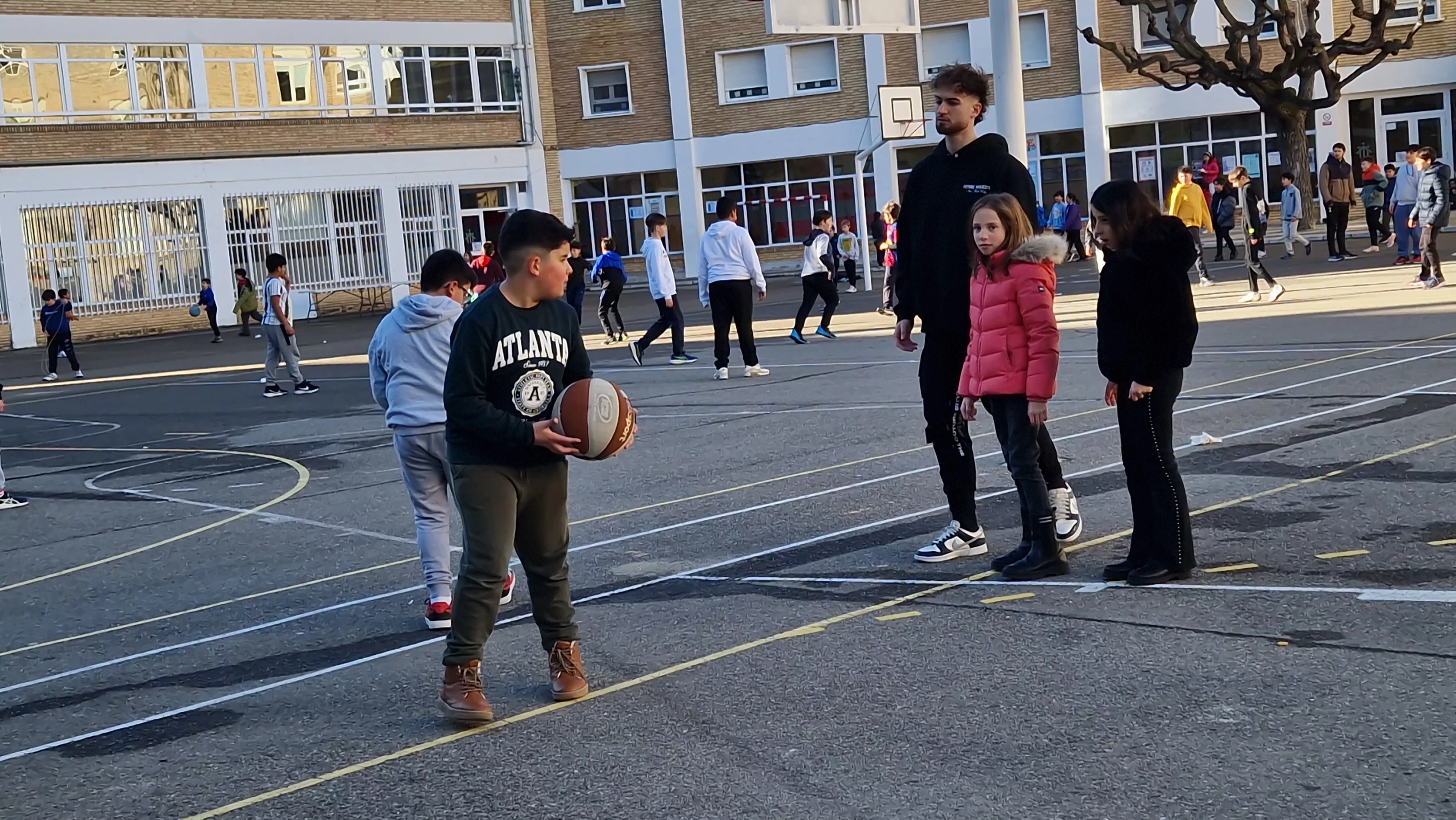 Fiesta de San Juan Bosco en el centro Salesianos de Huesca. Foto Myriam Martínez