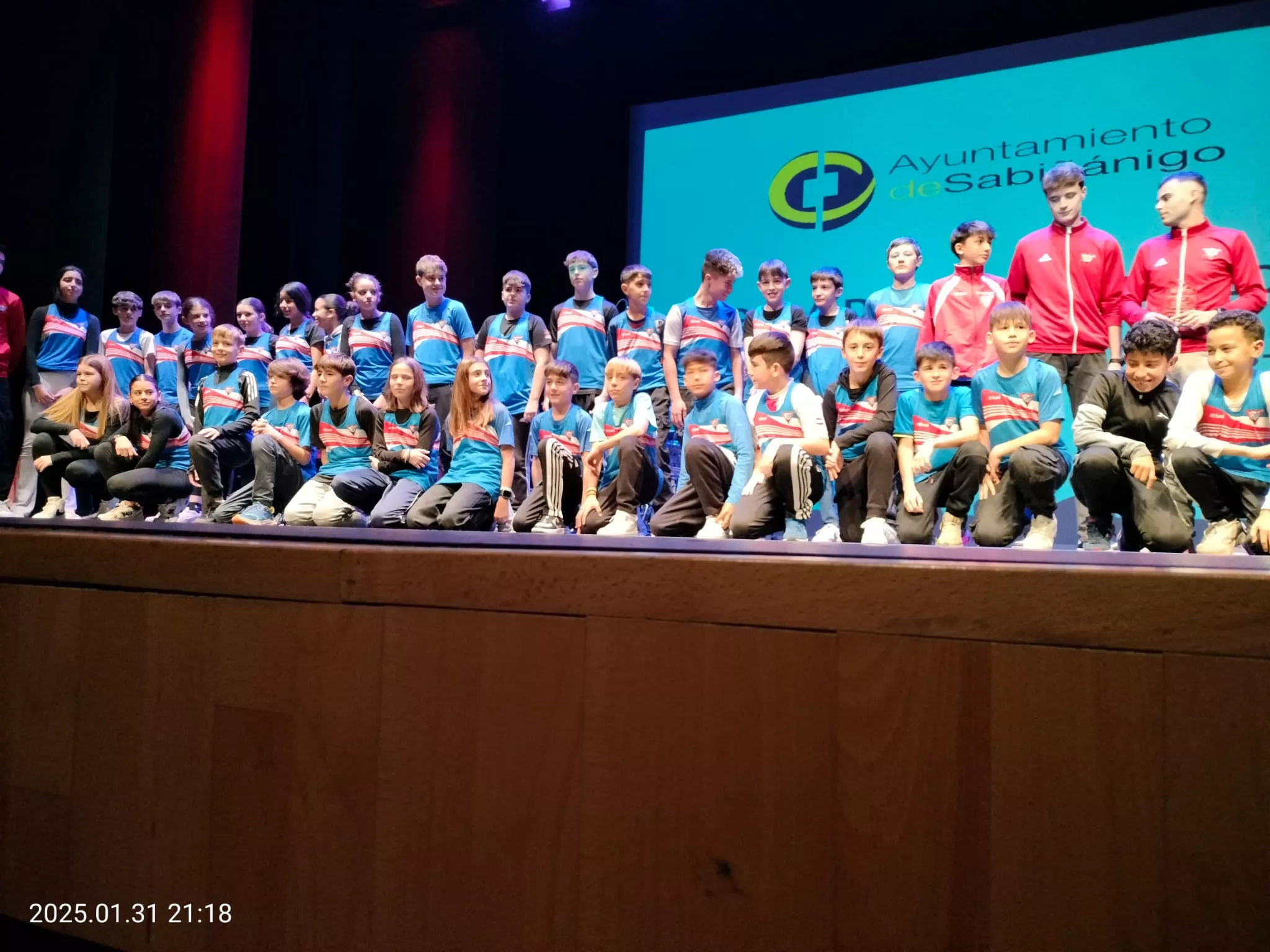 GMS, atletas Sub 12 y Sub 14, premio al mejor equipo. Foto: Andrés Alcaraz