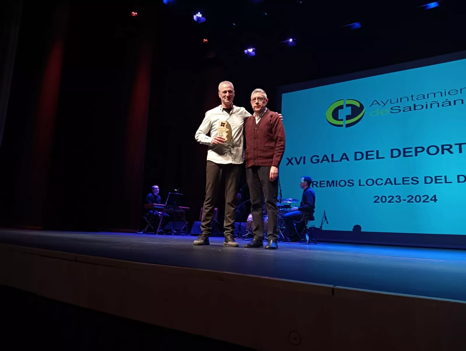 José Antonio Alcoba, El Vasco, premio Valores Humanos de la APDH. Foto: Andrés Alcaraz