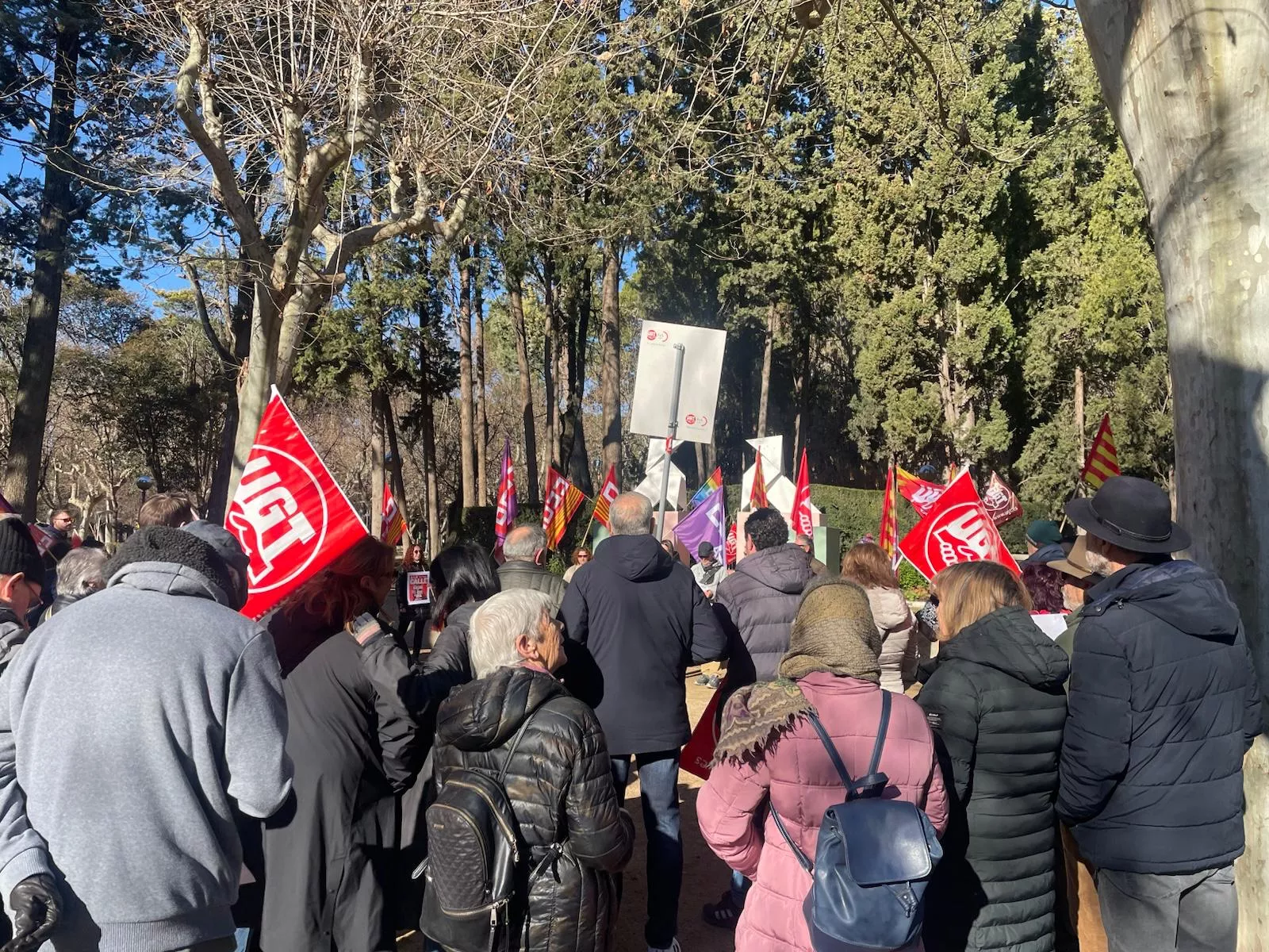 Manifestación de UGT y CCOO en Huesca