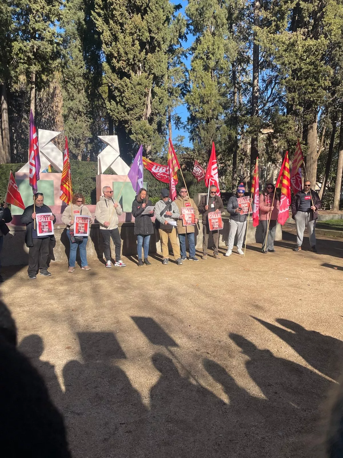 Manifestación de UGT y CCOO en Huesca