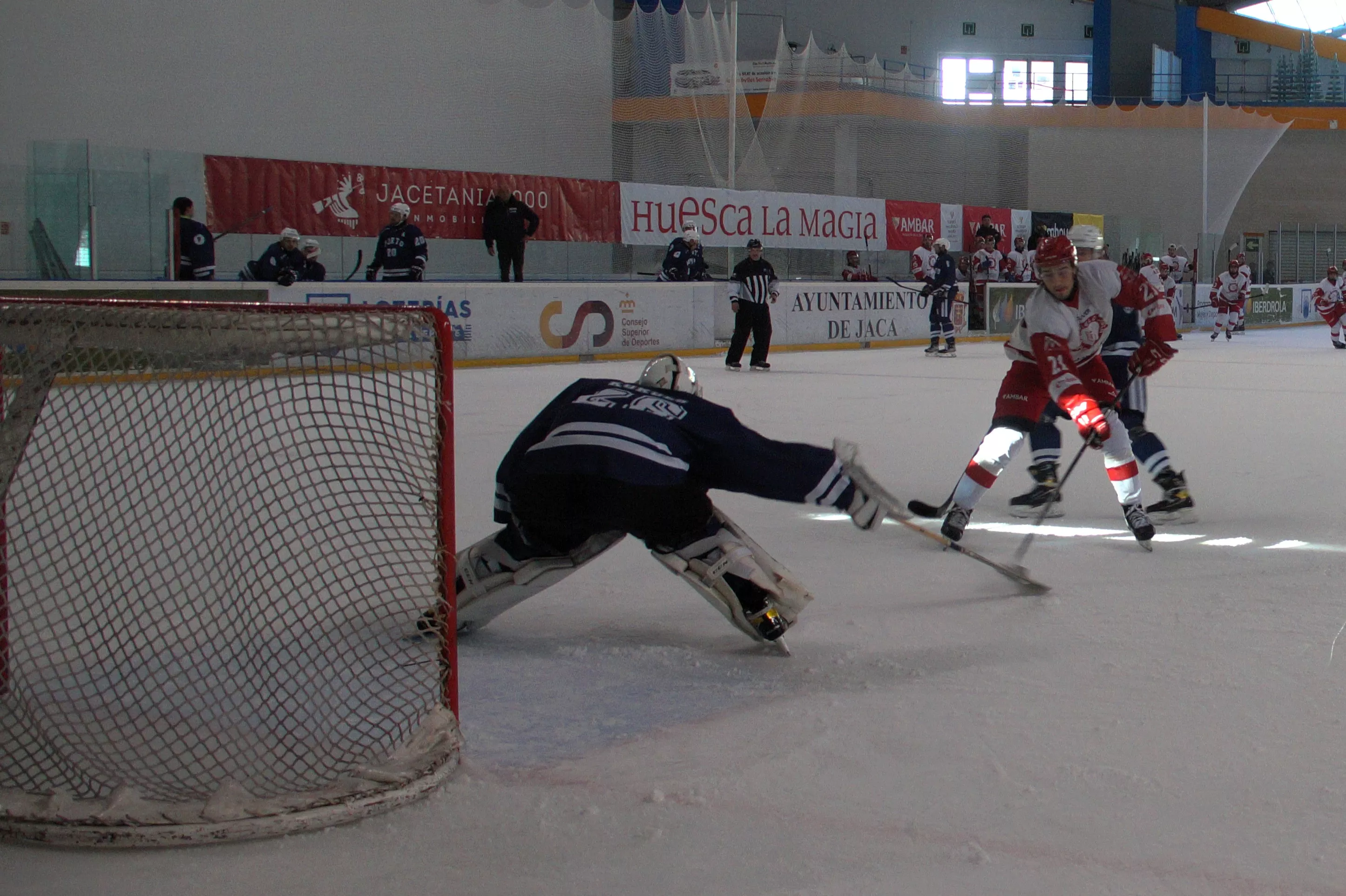 Foto de archivo. Hielo Jaca sub18 quiere conquistar la Copa de España. Foto de archivo. Hielo Jaca sub18 quiere conquistar la Copa de España.