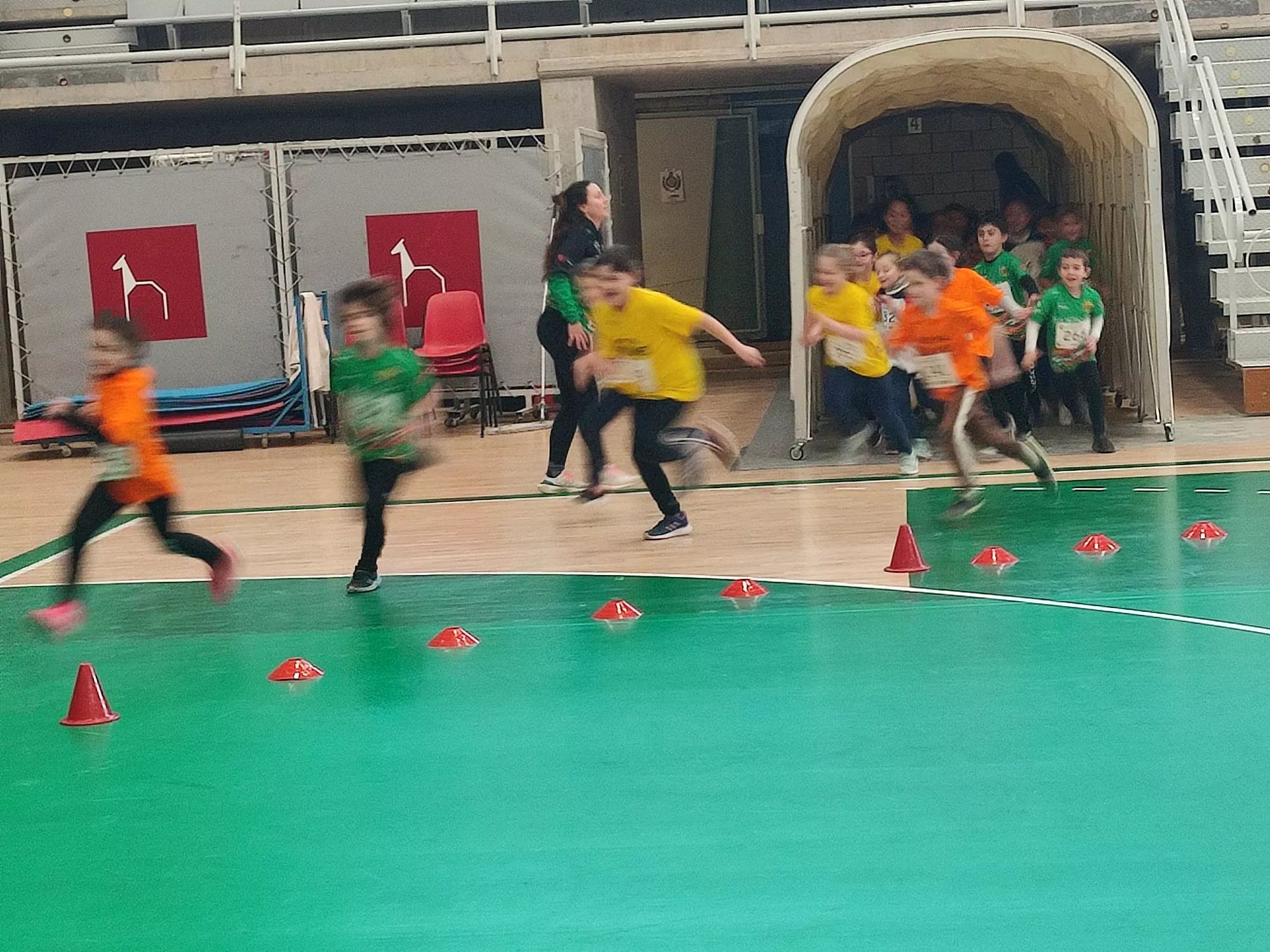 Tercera jornada del Atletismo Divertido. Huesca repartirá 41.000 euros en ayudas para eventos deportivos de la ciudad.