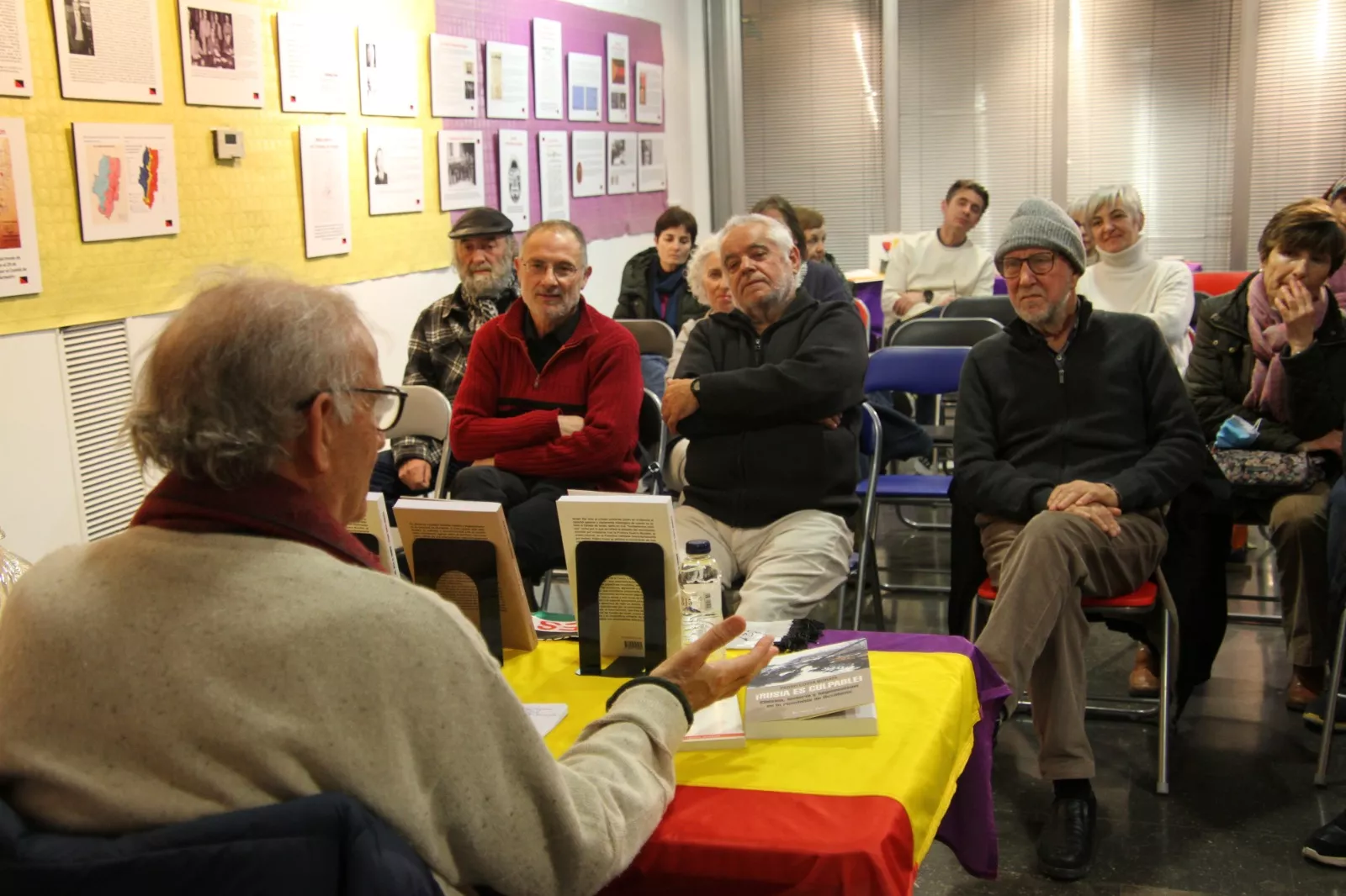  Presentación del libro "Israel, del mito al crimen" de Pedro Costa. Foto Carlos Neofato