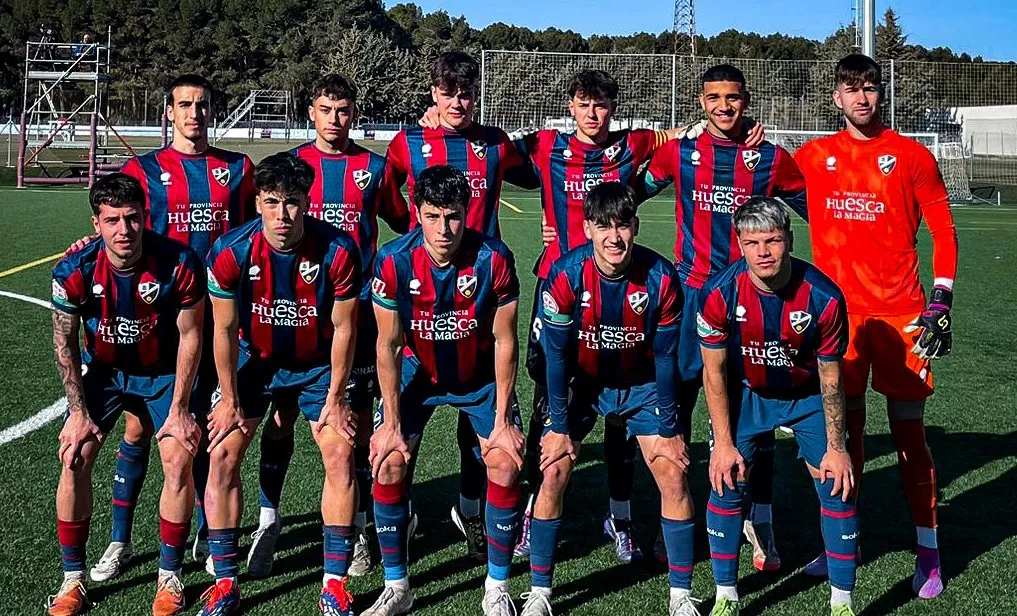 El Huesca B, un líder con una "rara avis"