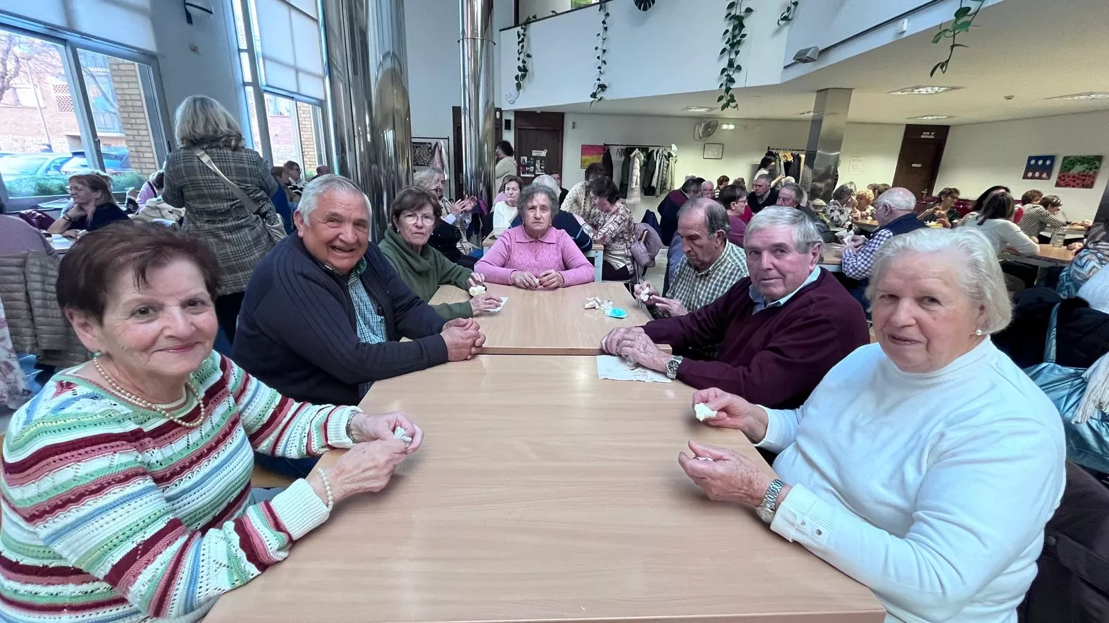 Celebración de Santa Águeda en el Hogar de Mayores del IASS de Huesca. Foto Mercedes Manterola