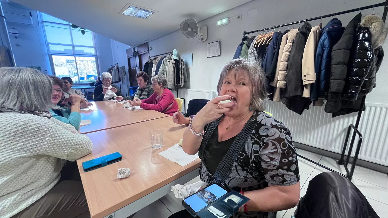 Celebración de Santa Águeda en el Hogar de Mayores del IASS de Huesca. Foto Mercedes Manterola