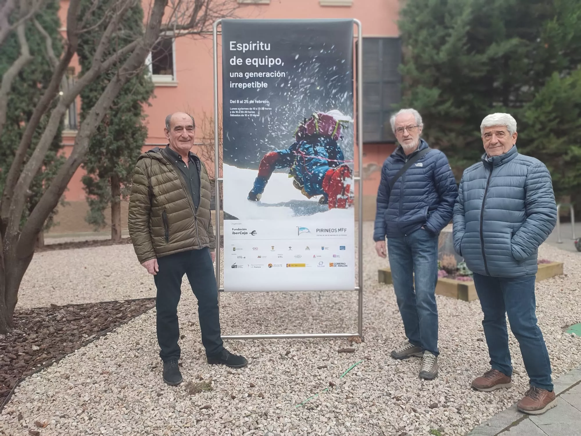 Manolo Avellanas, Lorenzo Ortas y Manolo Bara. Inauguración de la exposición “Espíritu de equipo, una generación irrepetible”. Foto Myriam Martínez Iriarte 