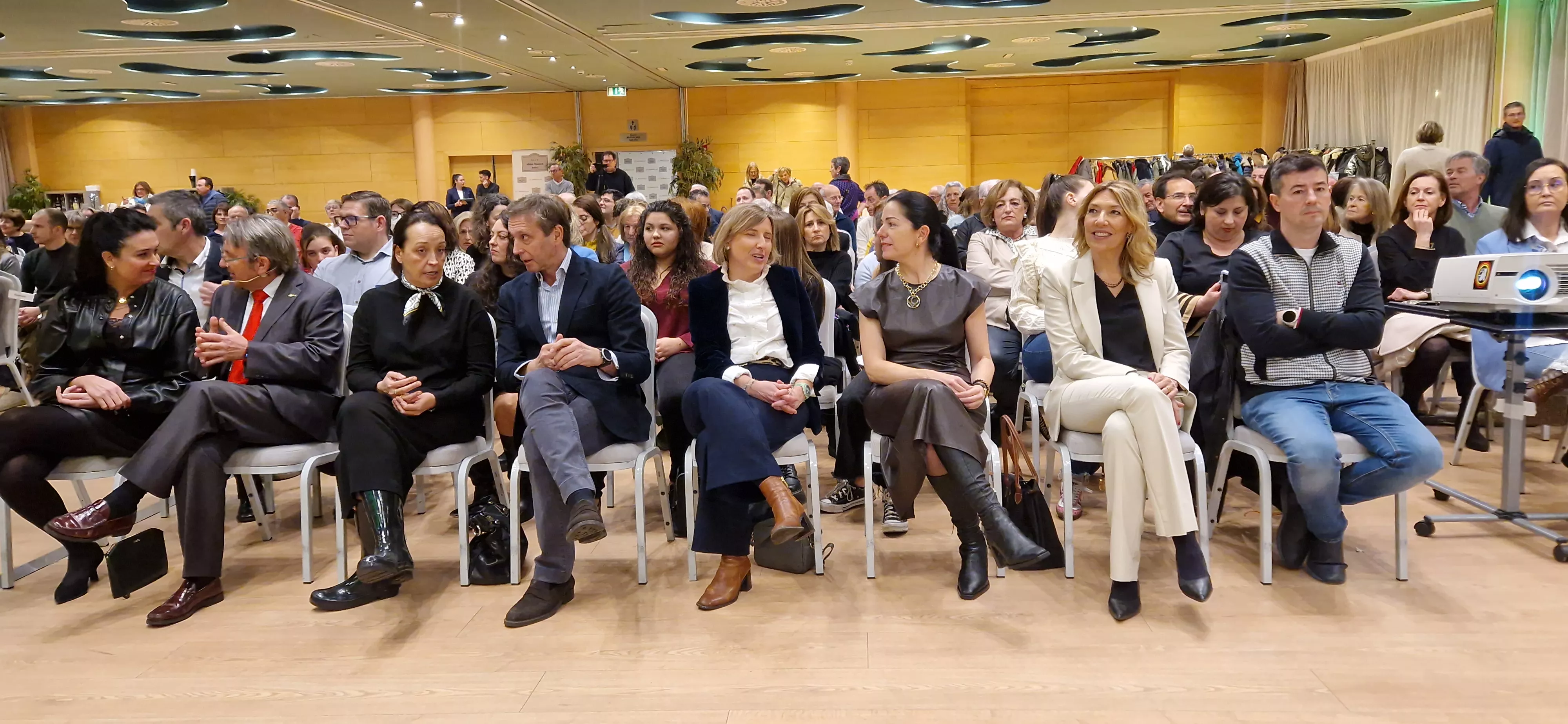 Treinta aniversario de la Residencia Avenida de Huesca. Foto Myriam Martínez 