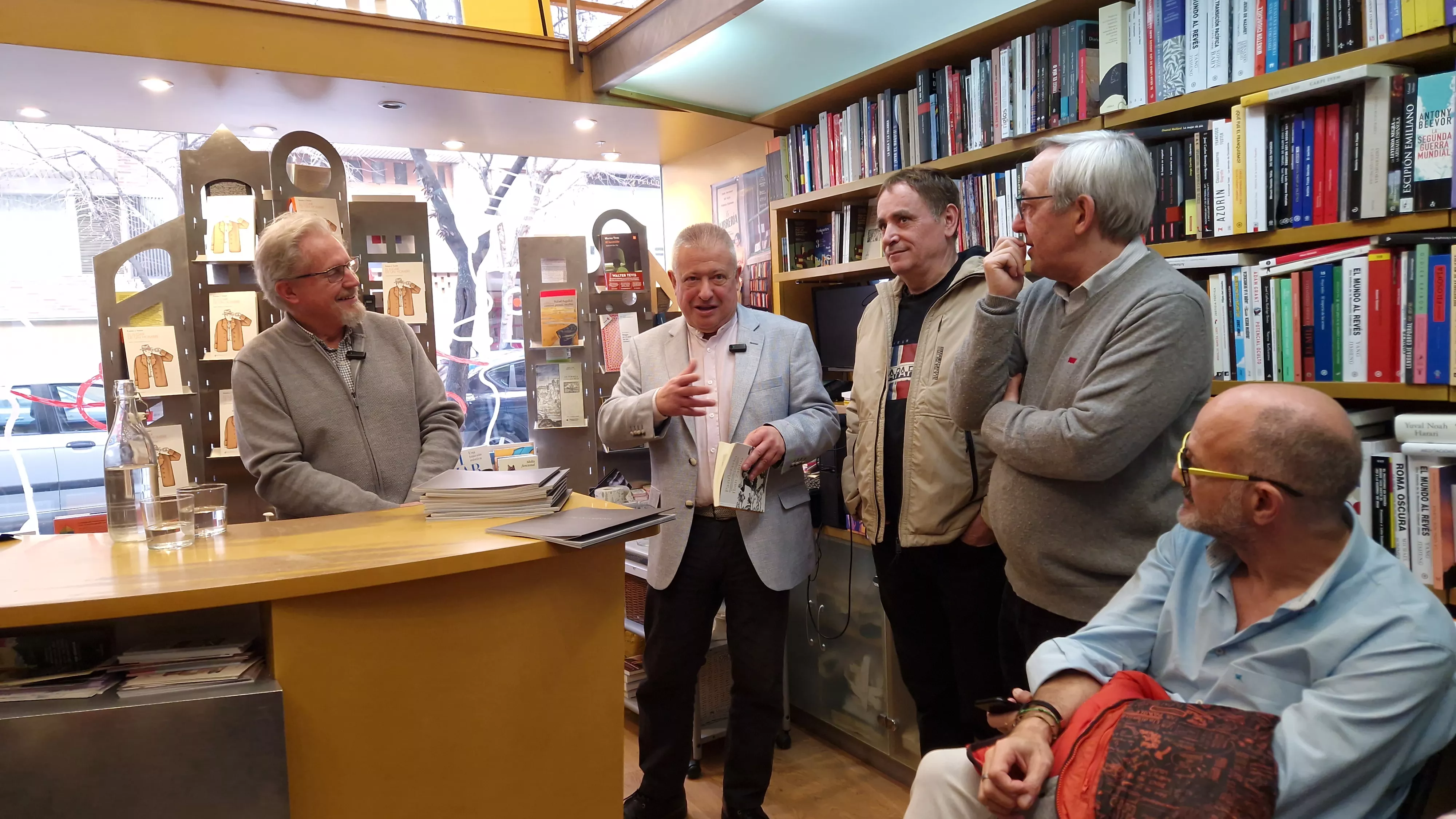 Presentación del libro Fuellas d' Abisinia de Chusé Inazio Nabarro. Foto Myriam Martínez