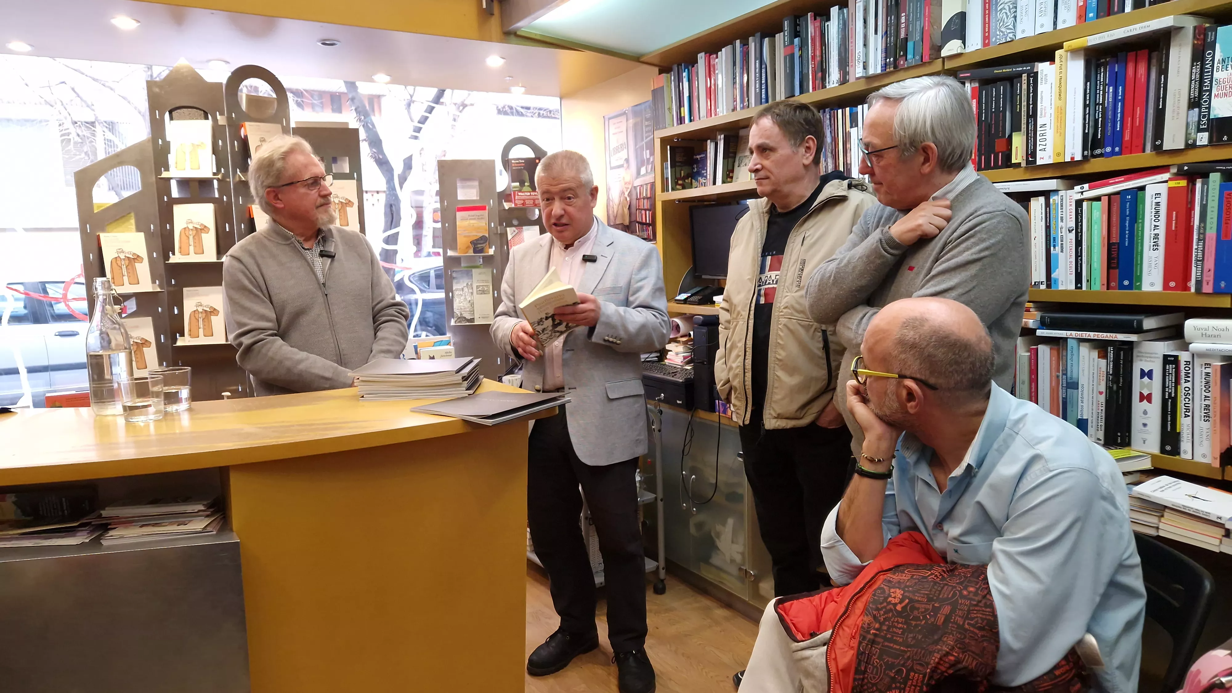 Presentación del libro Fuellas d' Abisinia de Chusé Inazio Nabarro. Foto Myriam Martínez