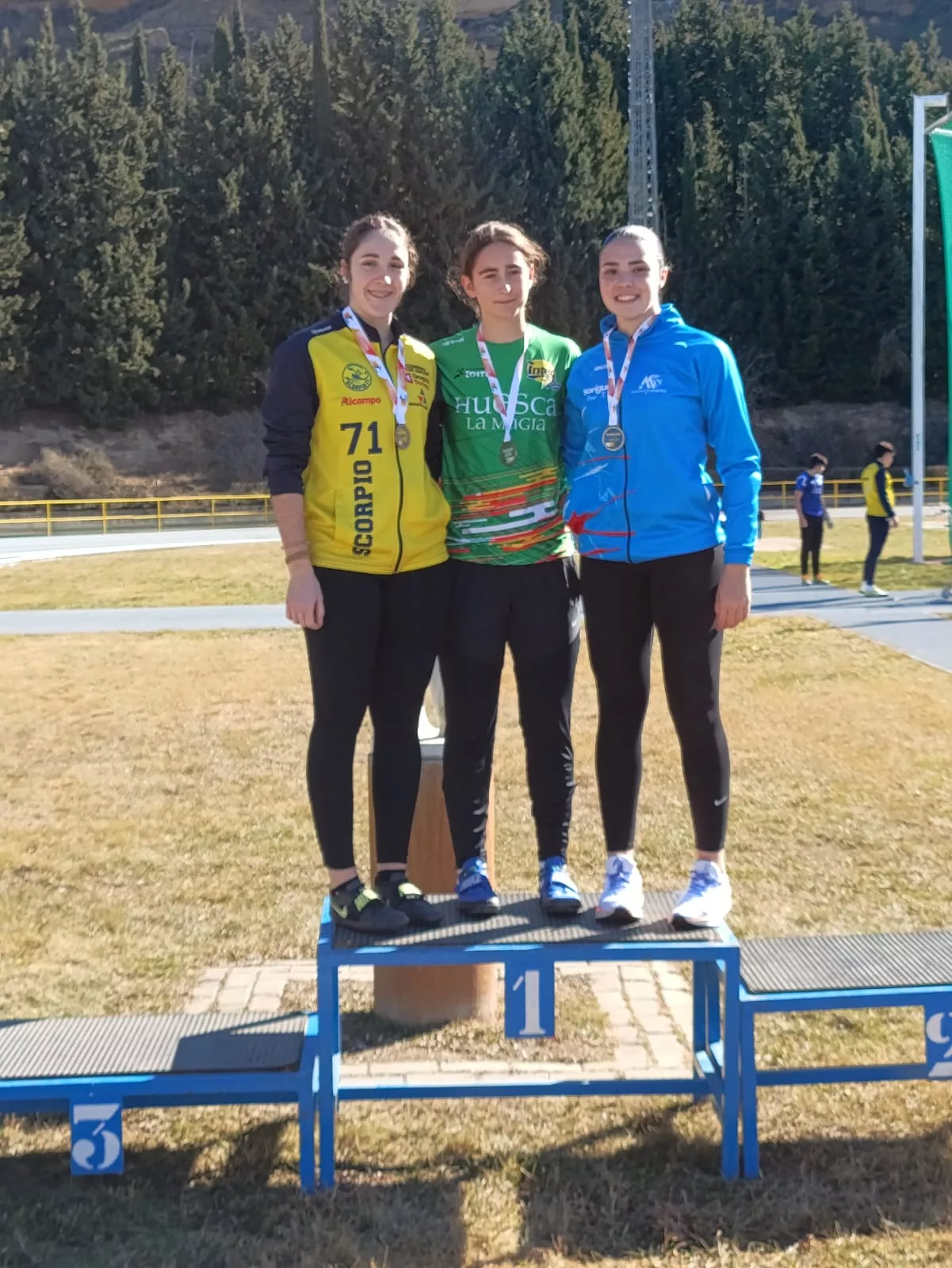 Campeonato Aragón lanzamientos largos de invierno menores y Master