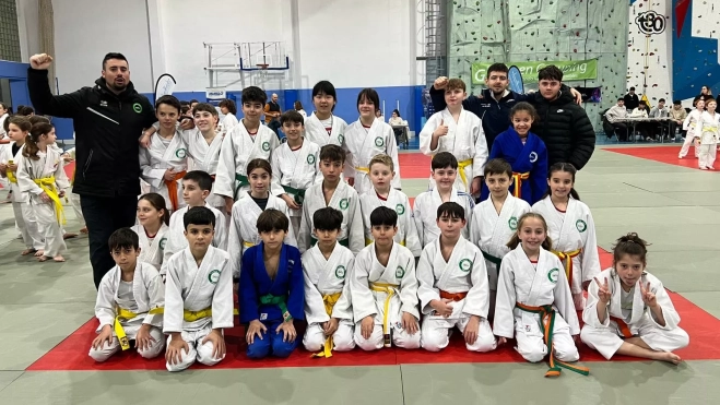 Alevines y benjamines del Ibón en Binéfar Alevines y benjamines del Ibón en Binéfar