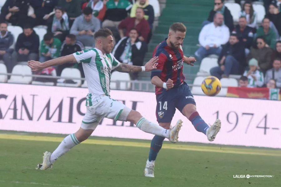 Jorge Pulido cumplió 271 partidos con el equipo. La SD Huesca ya tiene el mejor golaverage de la categoría