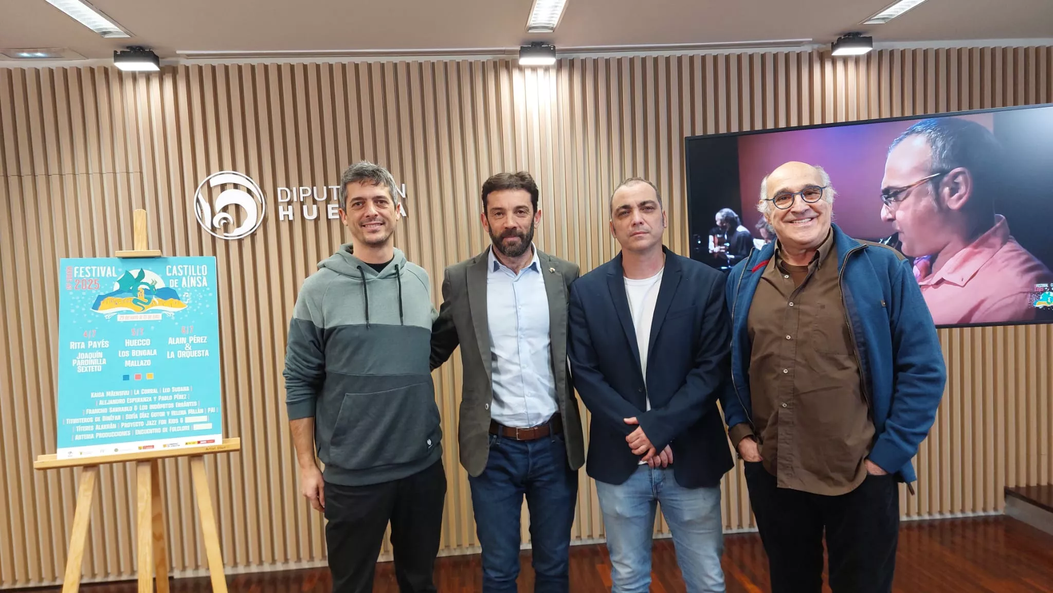 Dani Escolano, Enrique Pueyo, Carlos Sampériz y Paco Paricio en la presentación del Festival Castillo de Aínsa
