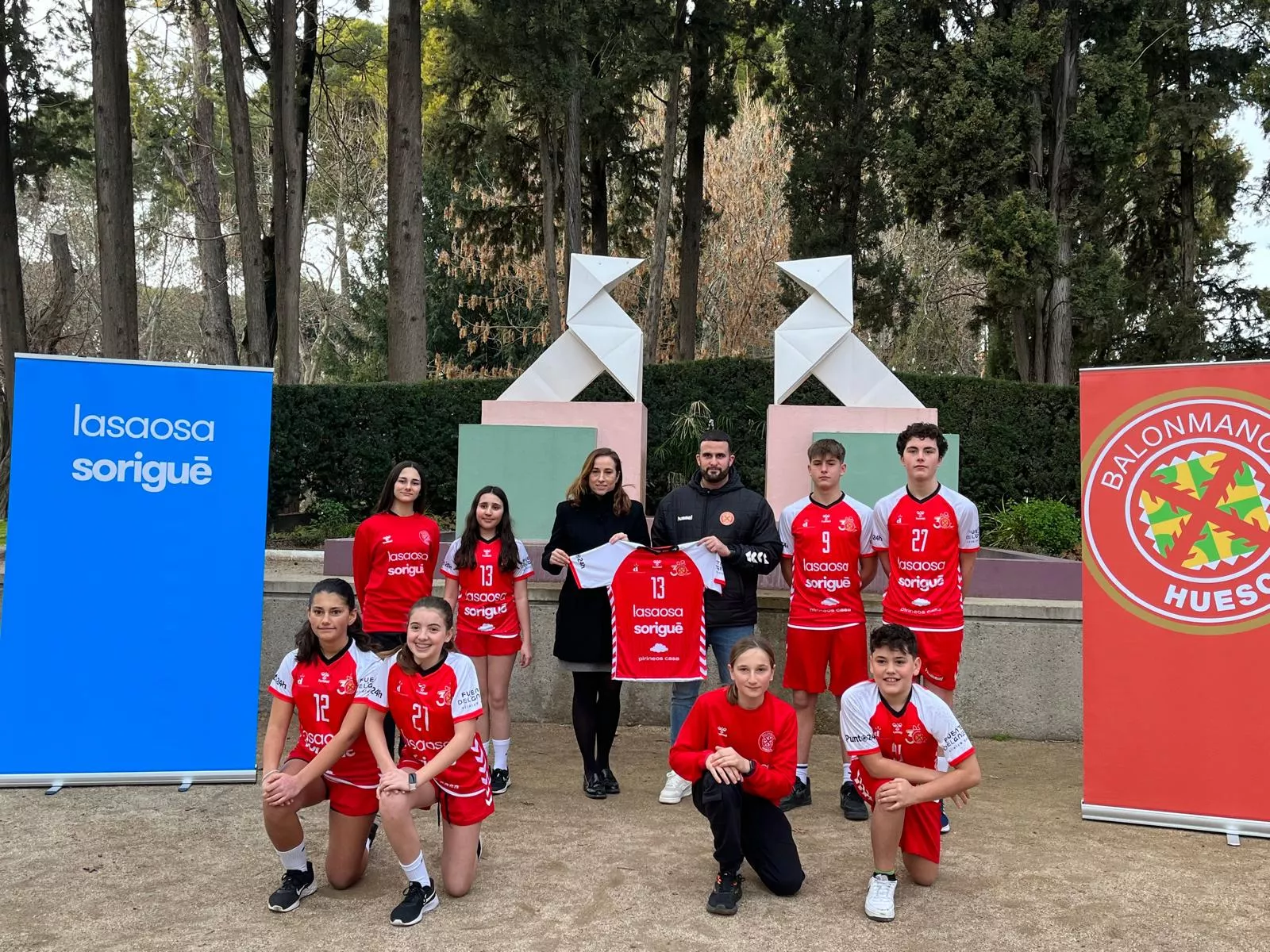 La cantera del Balonmano Huesca sigue creciendo en "cantidad y calidad" de la mano de Sorigué Lasaosa. Foto: Adri Mora