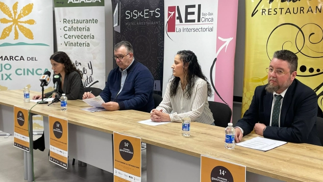 Representantes de Siskets, MuyAbadia Martín y Espai Oró. Representantes de Siskets, MuyAbadia Martín y Espai Oró.