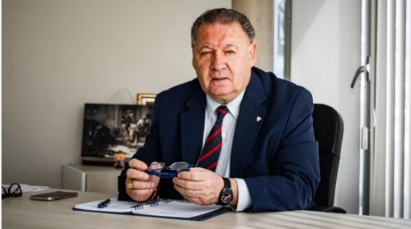 Agustín Lasaosa, presidente del Huesca