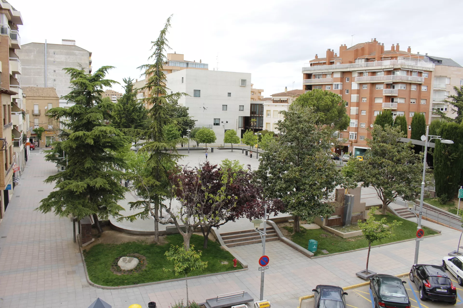 La Comarca afirma prestará el servicio de recogida de residuos en Binéfar hasta el 30 de septiembre. La Comarca afirma prestará el servicio de recogida de residuos en Binéfar hasta el 30 de septiembre.