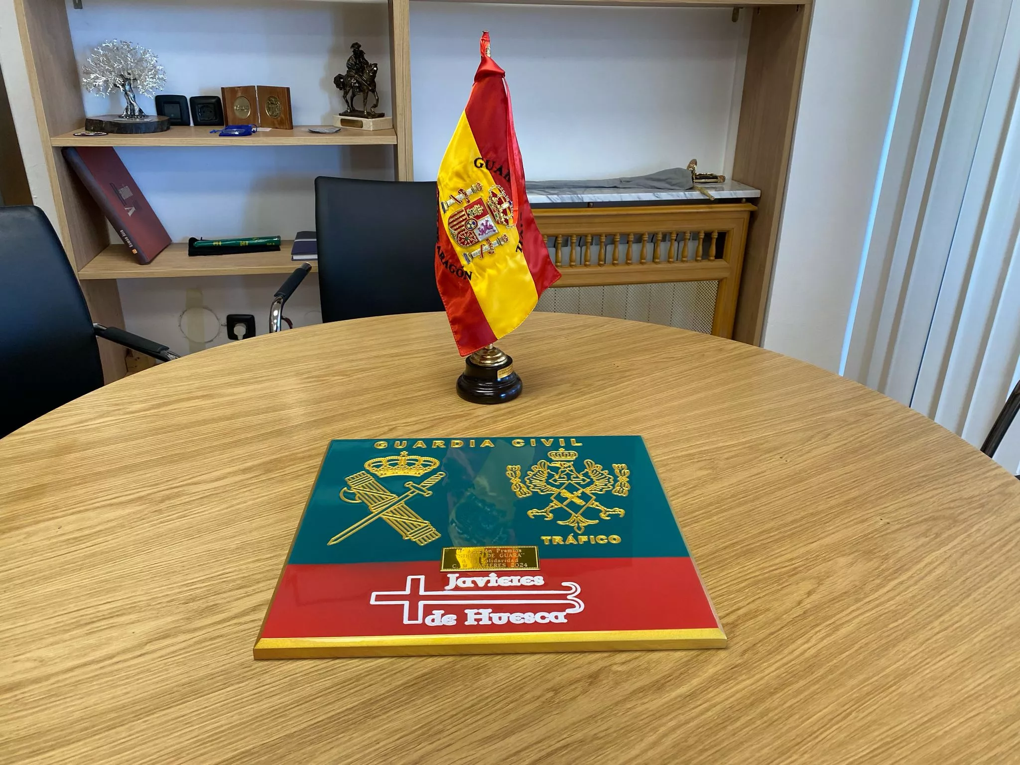 Entrega del Premio Sierra de Guara del Club Javieres a la Guardia Civil