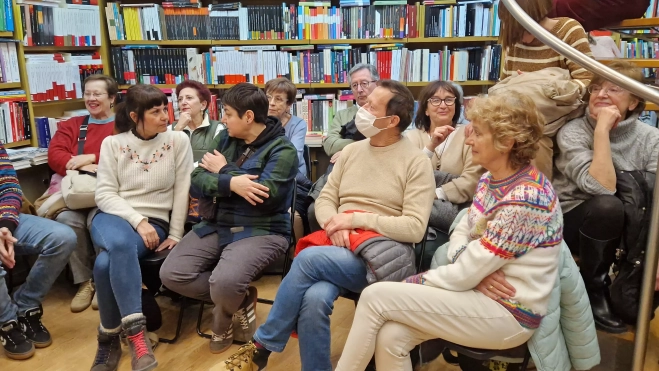 Presentación de "Los íntimos" de Marta Sanz en la Anónima. Foto Myriam Martínez Presentación de "Los íntimos" de Marta Sanz en la Anónima. Foto Myriam Martínez