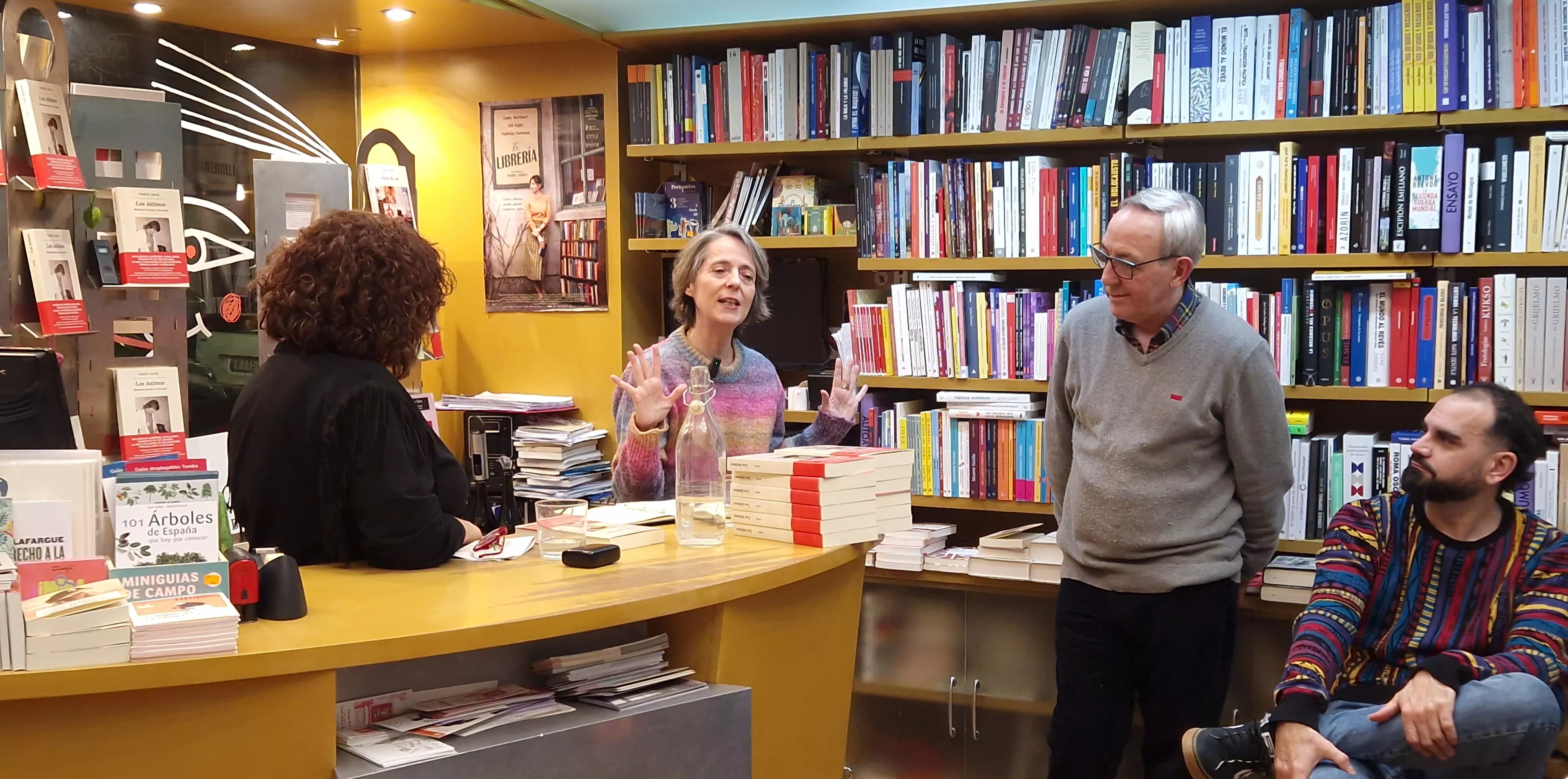 Chon Allué, Marta Sanz y Chema Aniés, en la presentación de Los íntimos. Foto Myriam Martínez