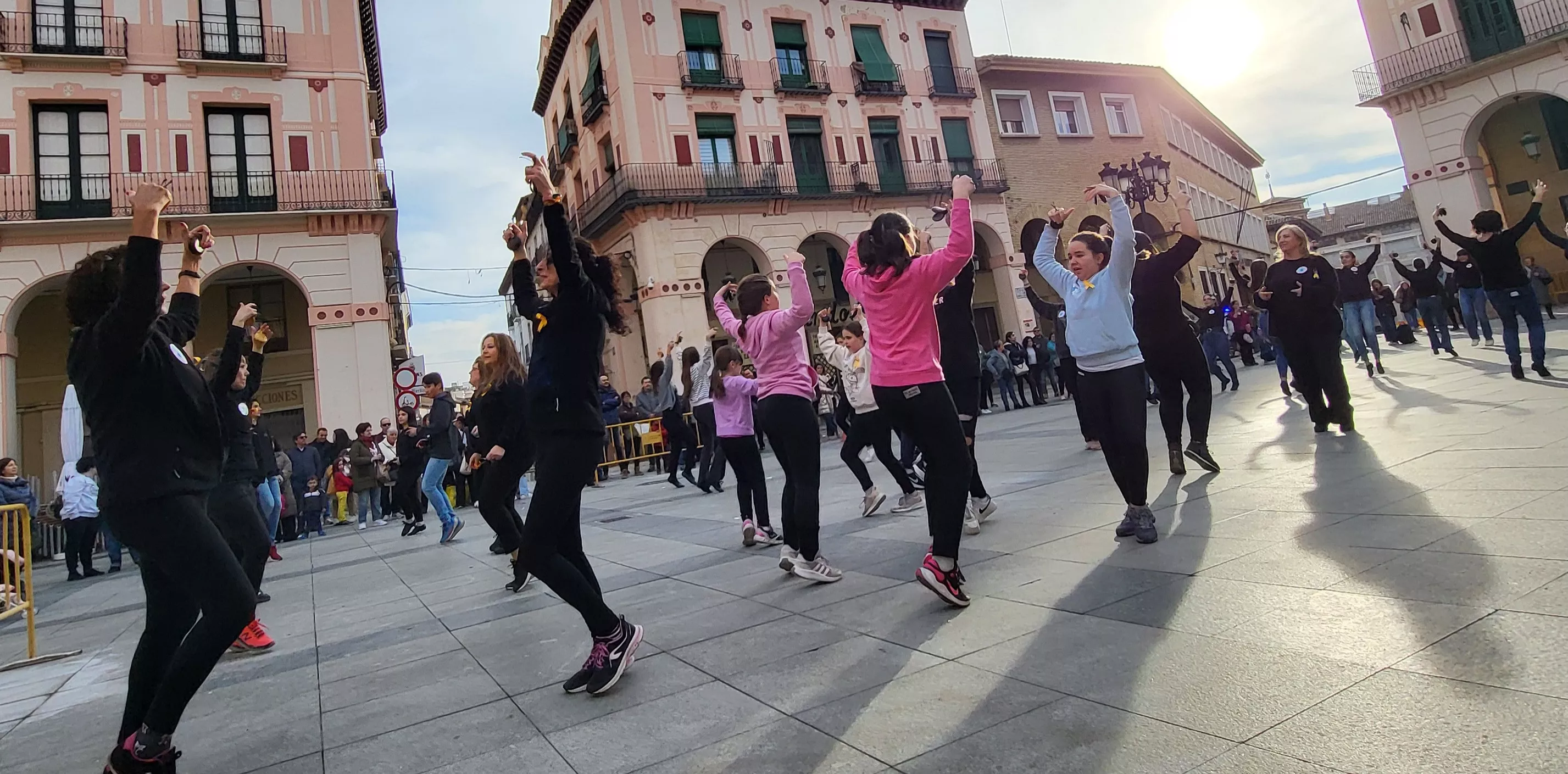 Flashmob jotero de Aspanoa en Huesca. Foto Mercedes Manterola