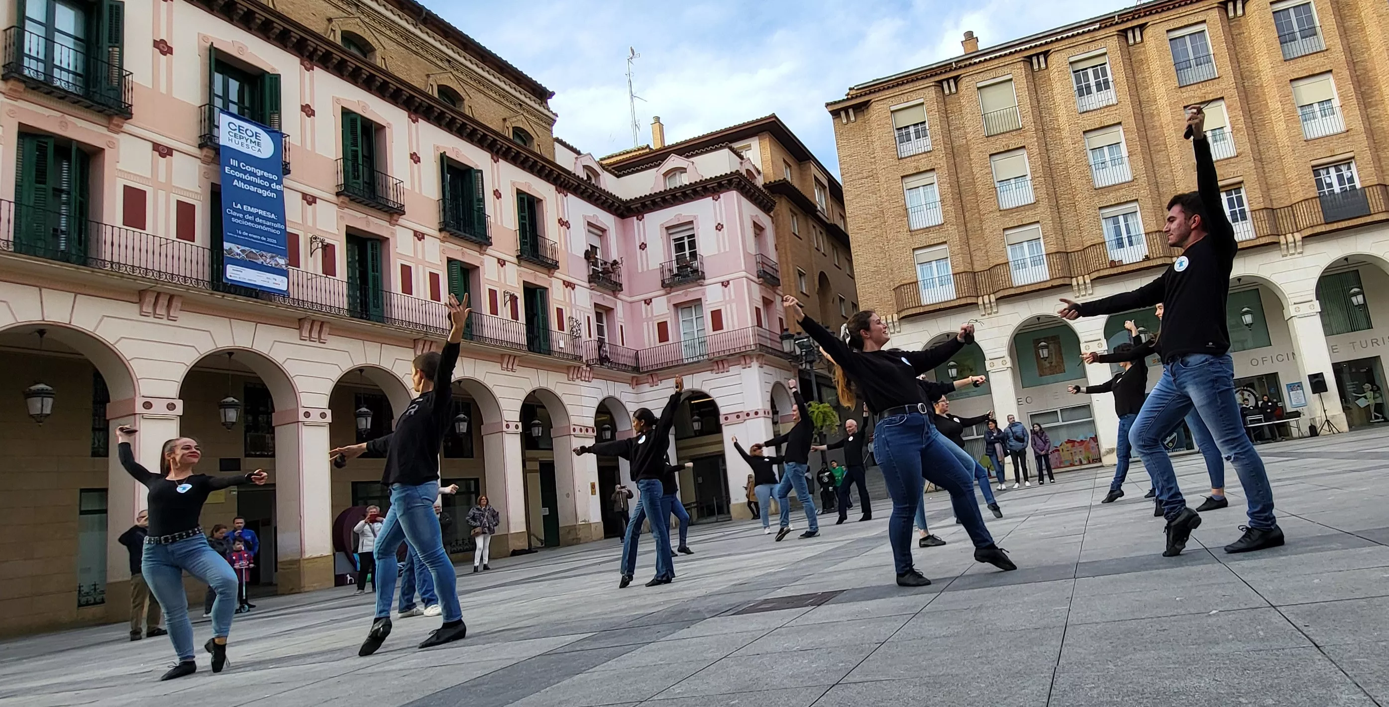 Flashmob jotero de Aspanoa en Huesca. Foto Mercedes Manterola