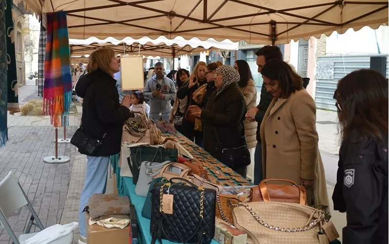 Remate de invierno del comercio de Monzón.