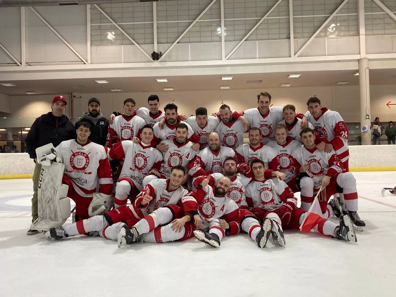Club Hielo Jaca, campeón de la primera Liga Ibérica. Foto CHJ David Jarne