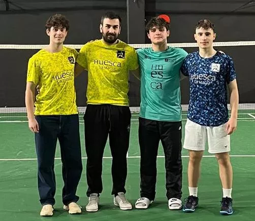 Cuarteto oscense en Vitoria, donde Alejandro Gállego y Gonzalo Isábal subieron al podio.