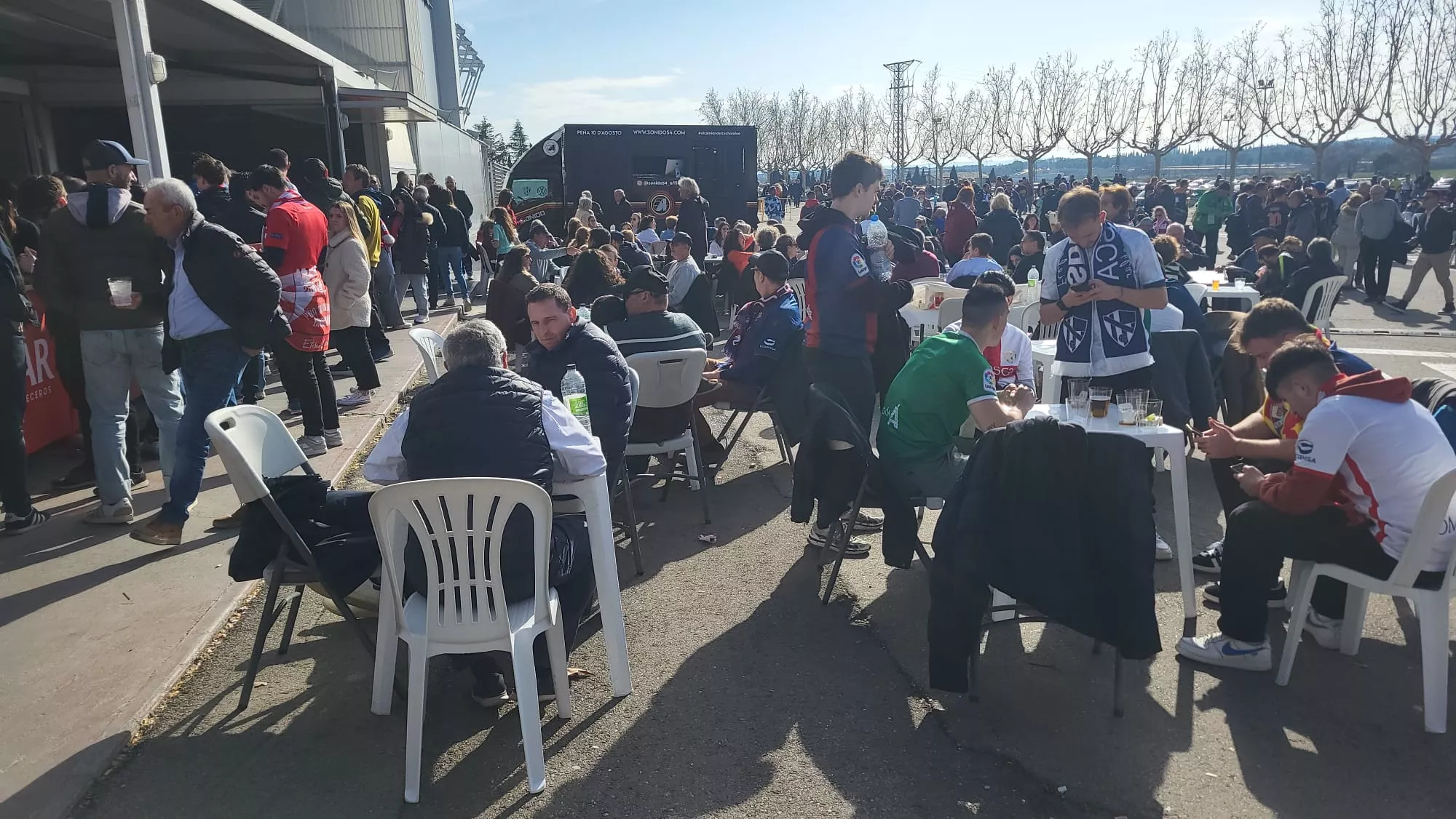 Previa del Huesca-Granada en la terraza de El Alcoraz