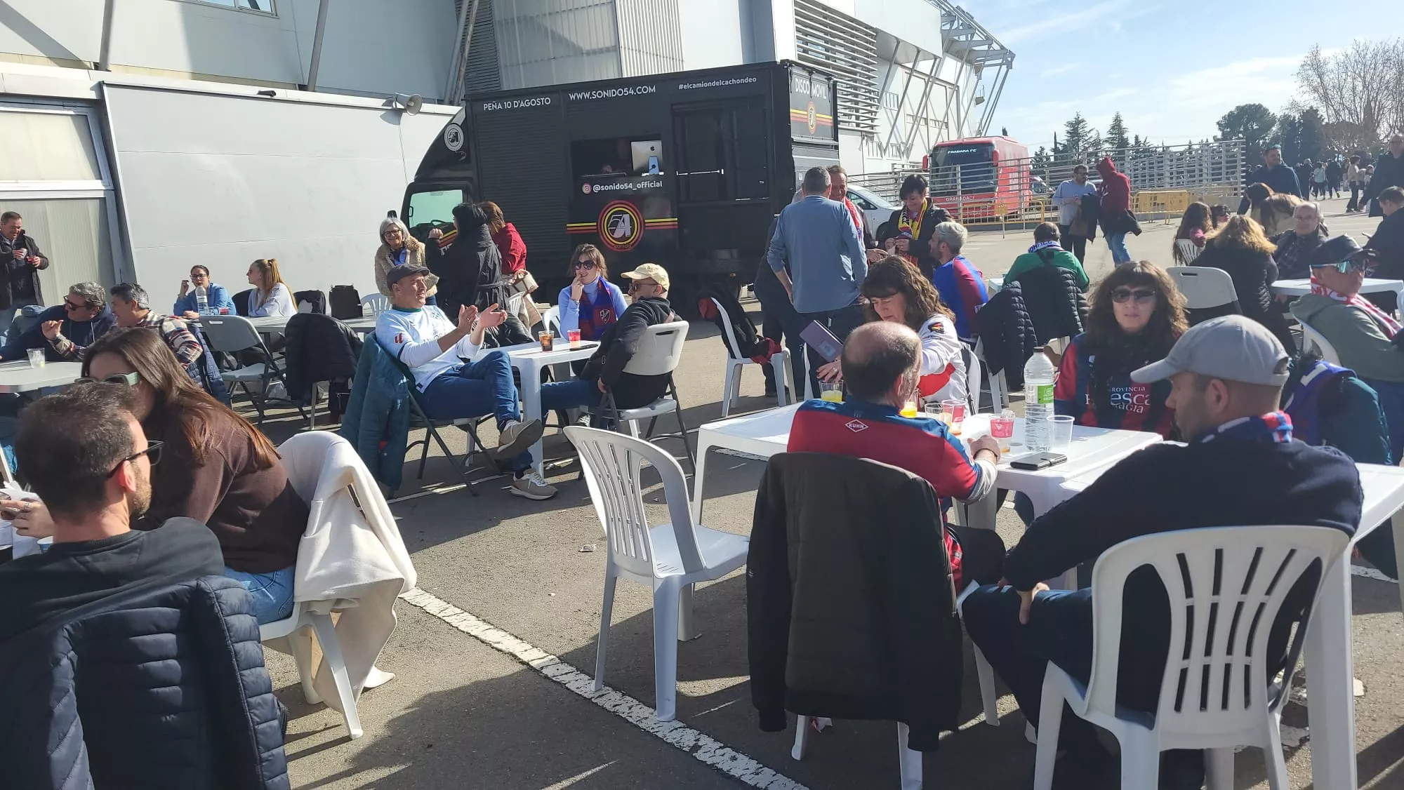 Previa del Huesca-Granada en la terraza de El Alcoraz