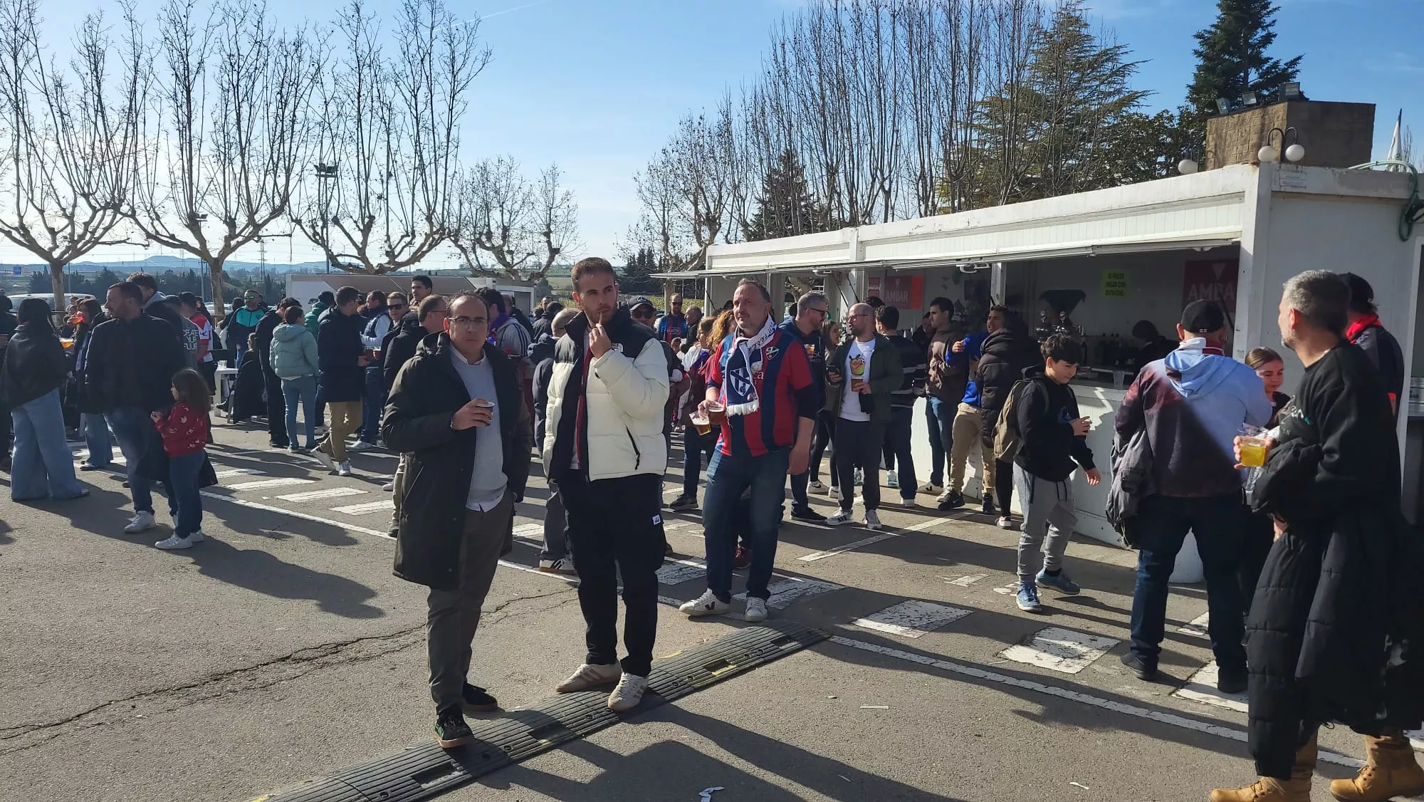 Previa del Huesca-Granada en la terraza de El Alcoraz