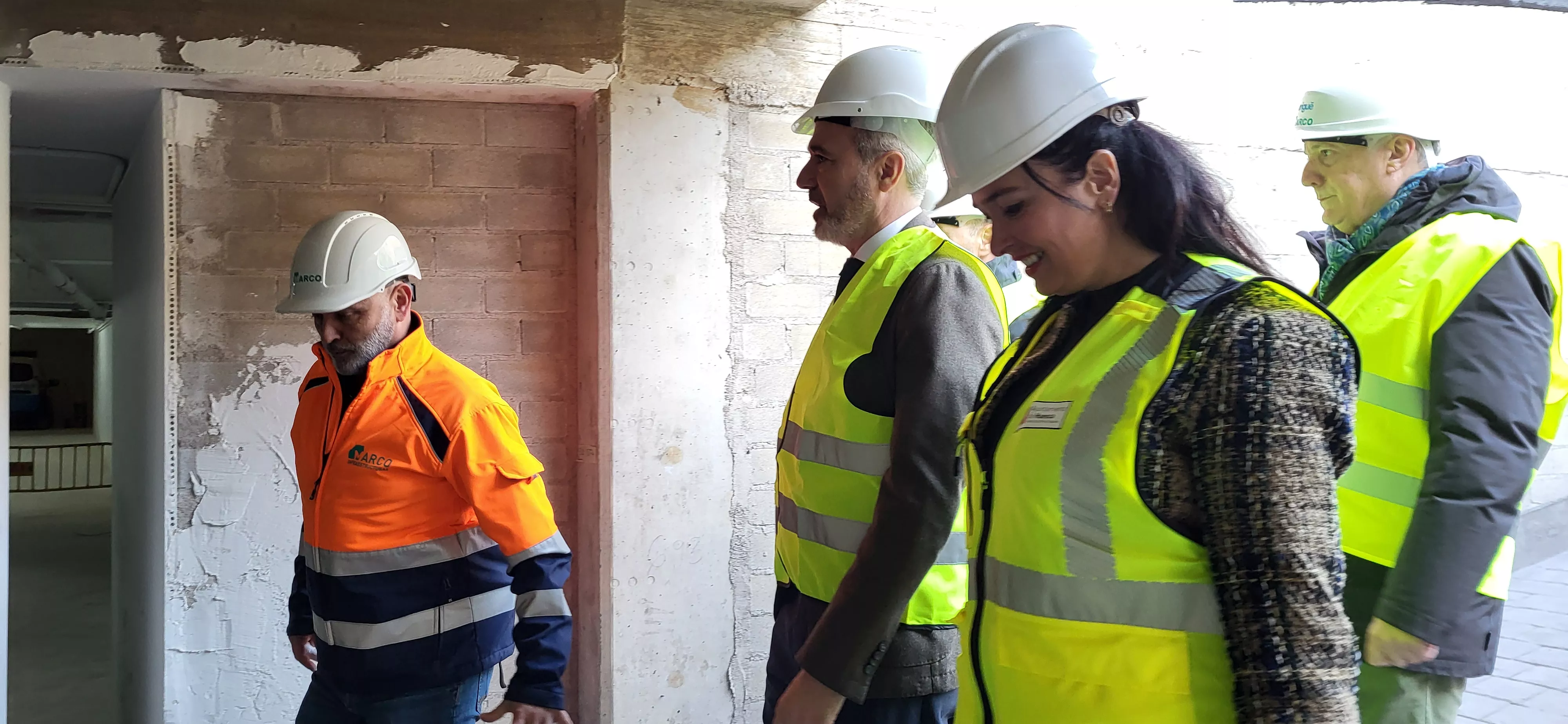 Visita a las viviendas finalizadas en el antiguo cuartel de La Merced. Foto Mercedes Manterola