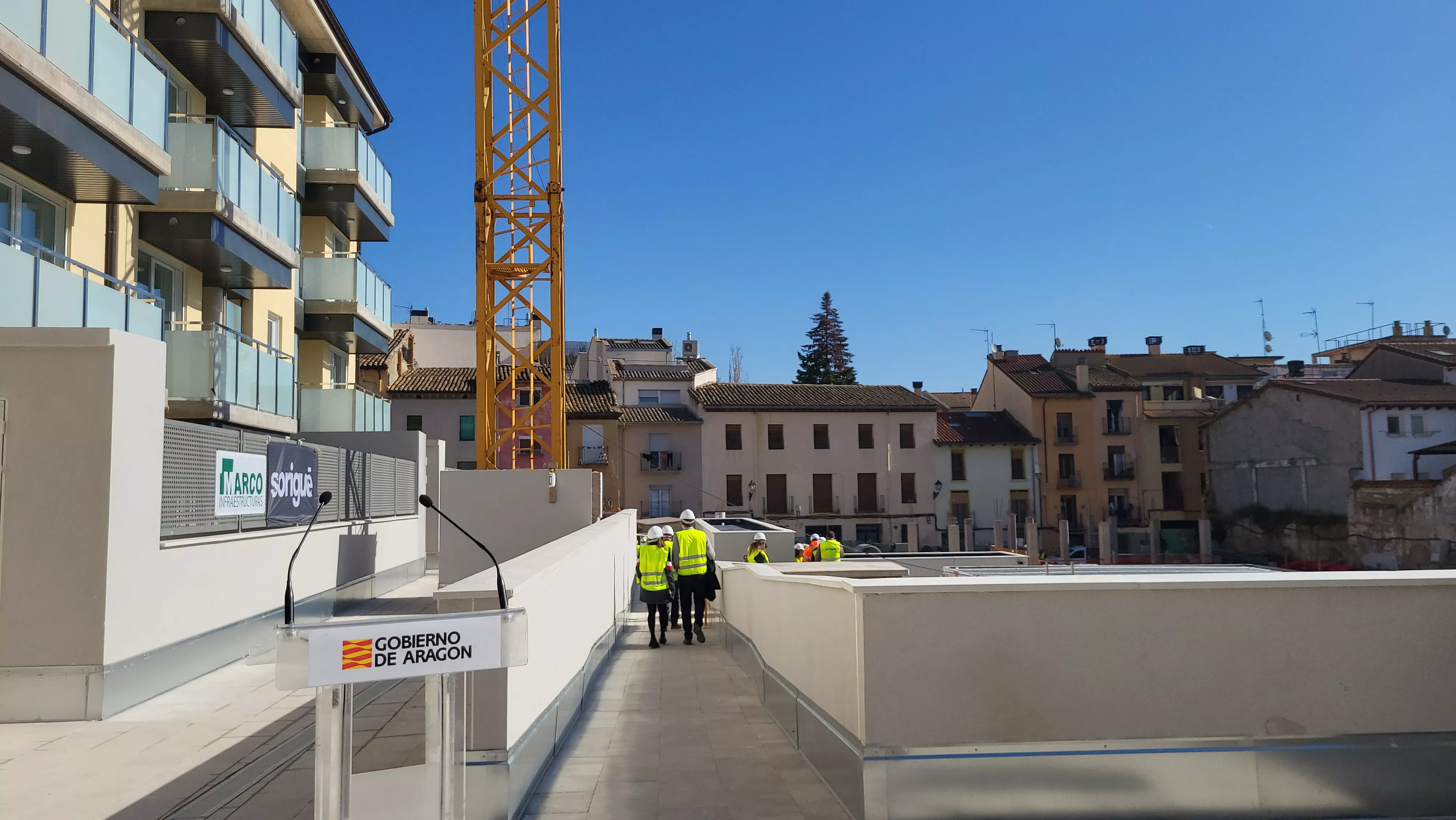 Visita a las viviendas finalizadas en el antiguo cuartel de La Merced. Foto Mercedes Manterola