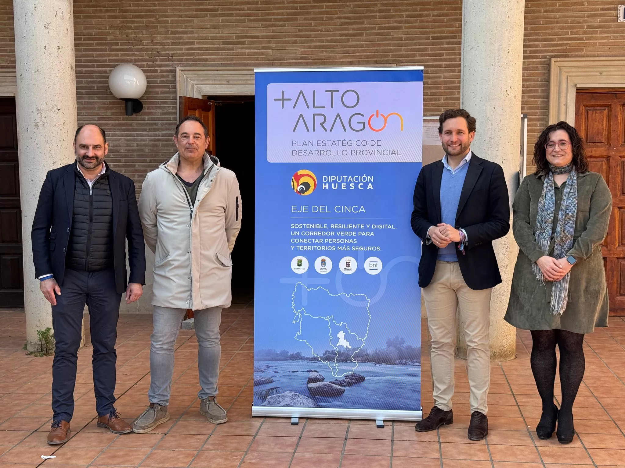 Fernando Torres, Carlos Barrau, Isaac Claver y Patricia Rivera en la presentación del proyecto para Somontano, Cinca Medio y La Litera.