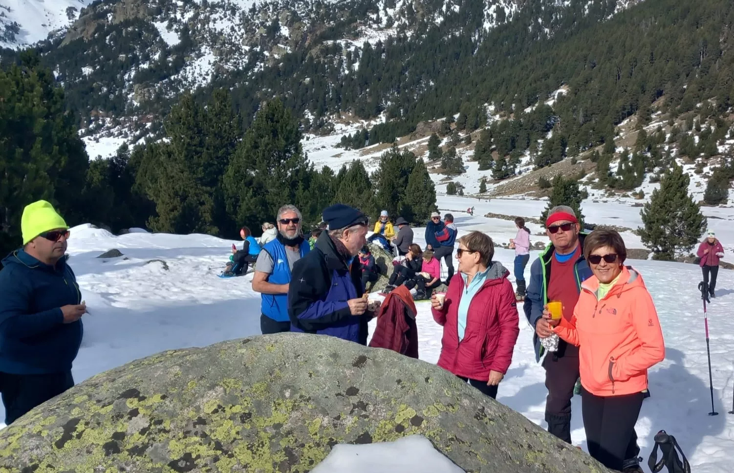 El grupo durante el almuerzo. Fotografía Alfredo Zazo