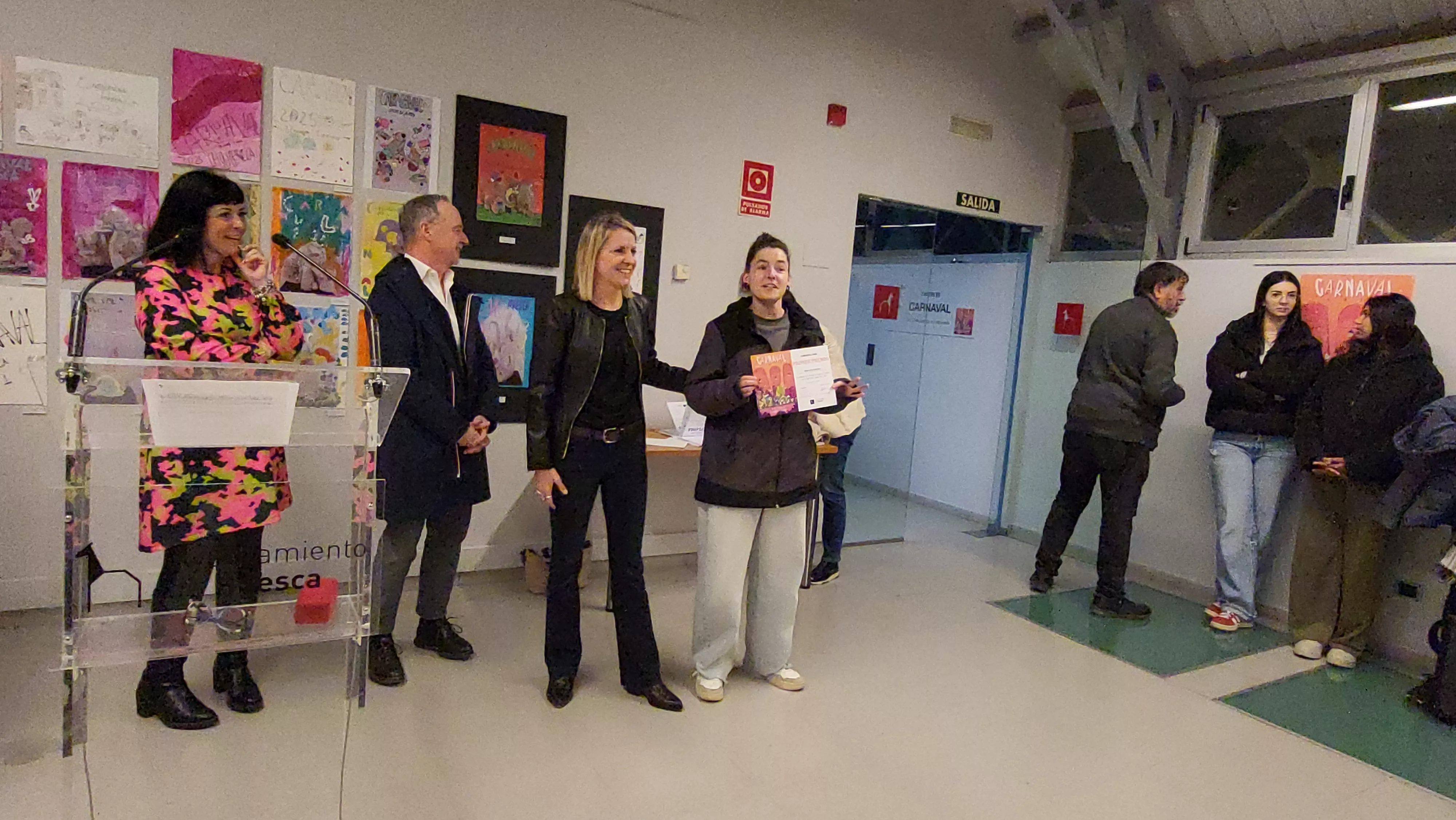 Entrega del premios del concurso del cartel de Carnaval de Huesca y apertura de la exposición. Foto Mercedes Manterola