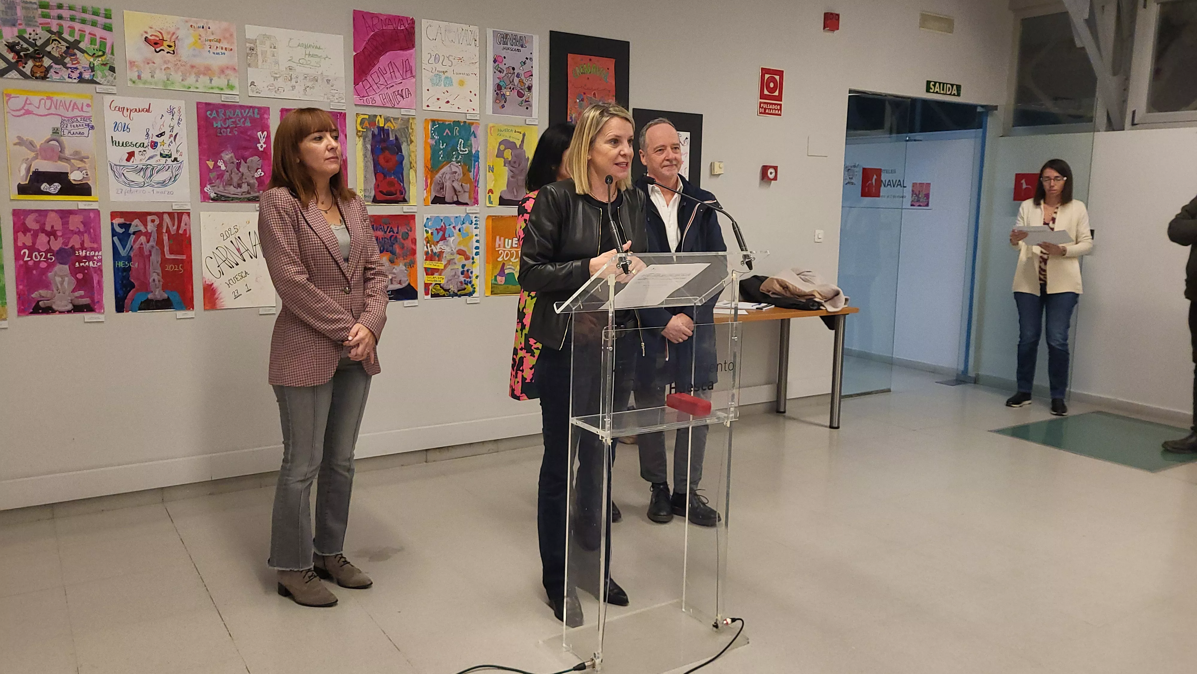 Entrega del premios del concurso del cartel de Carnaval de Huesca y apertura de la exposición. Foto Mercedes Manterola